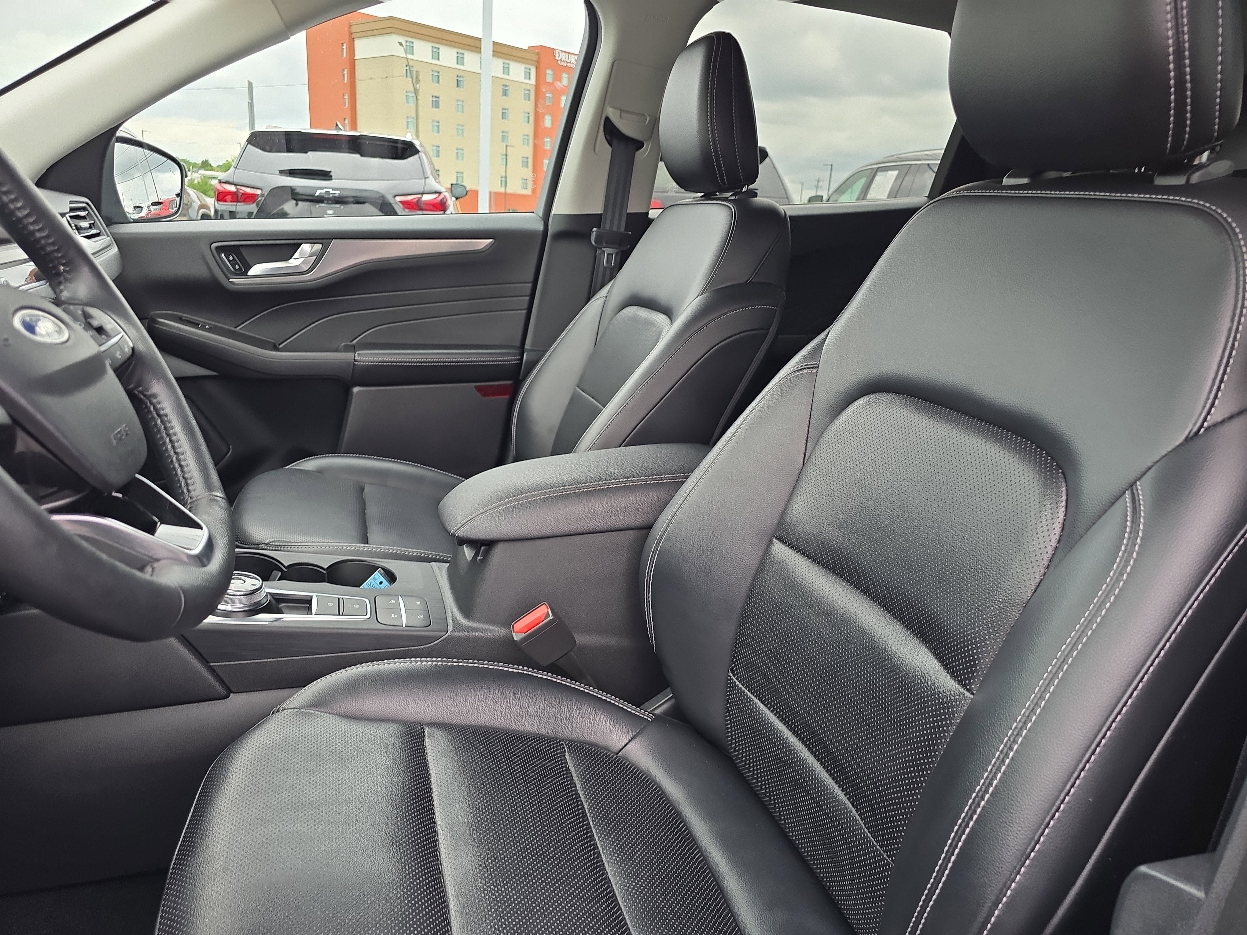 2021 Ford Escape Titanium