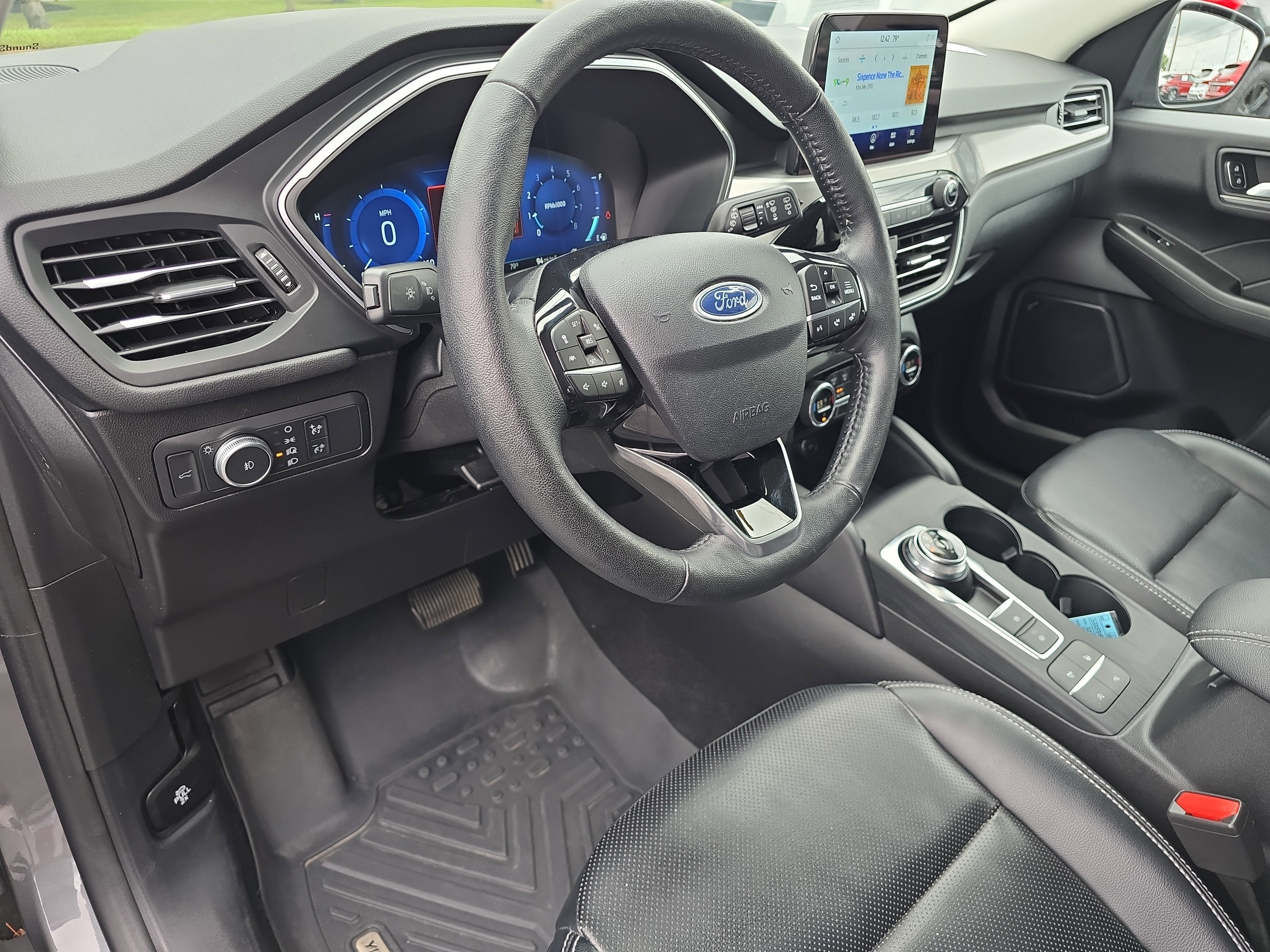 2021 Ford Escape Titanium