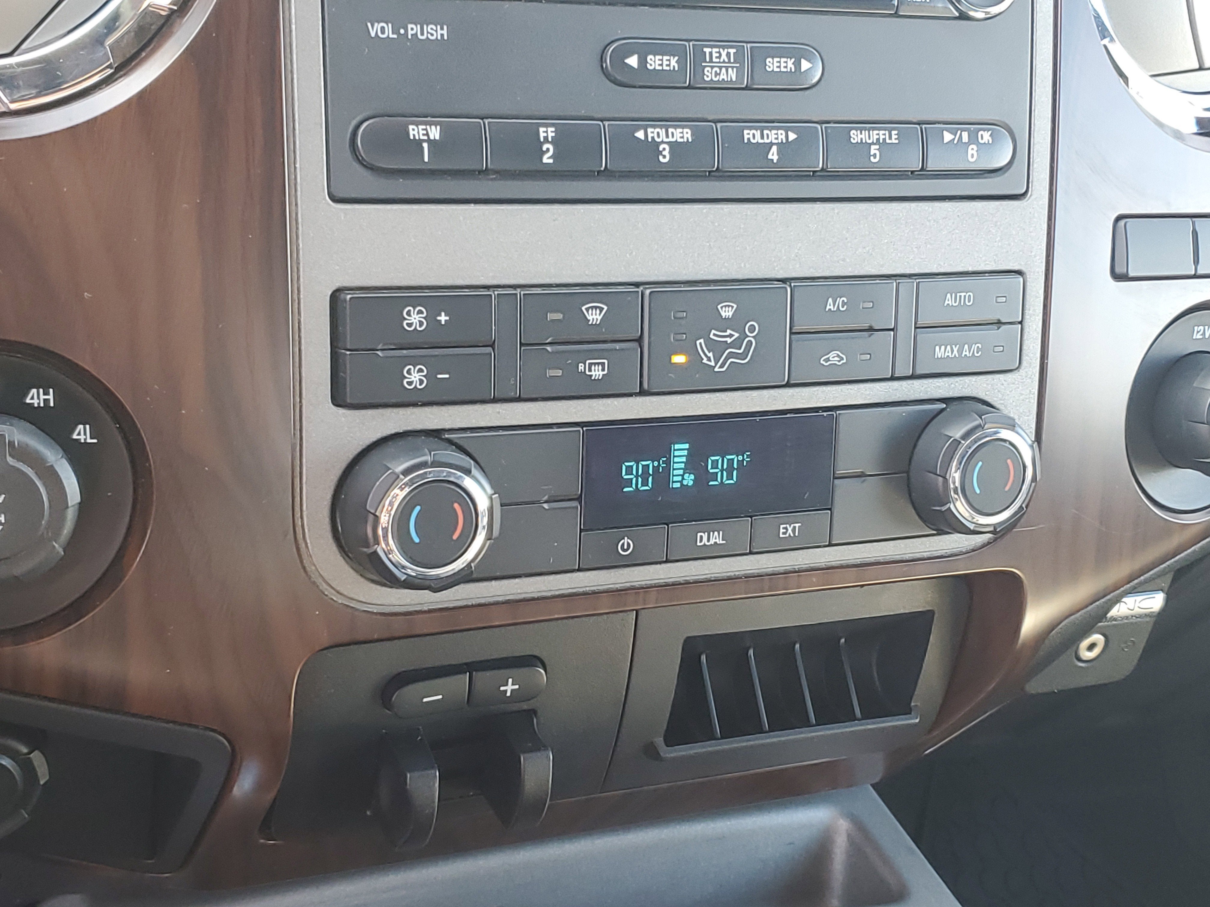 2012 Ford Super Duty F-250 SRW XL