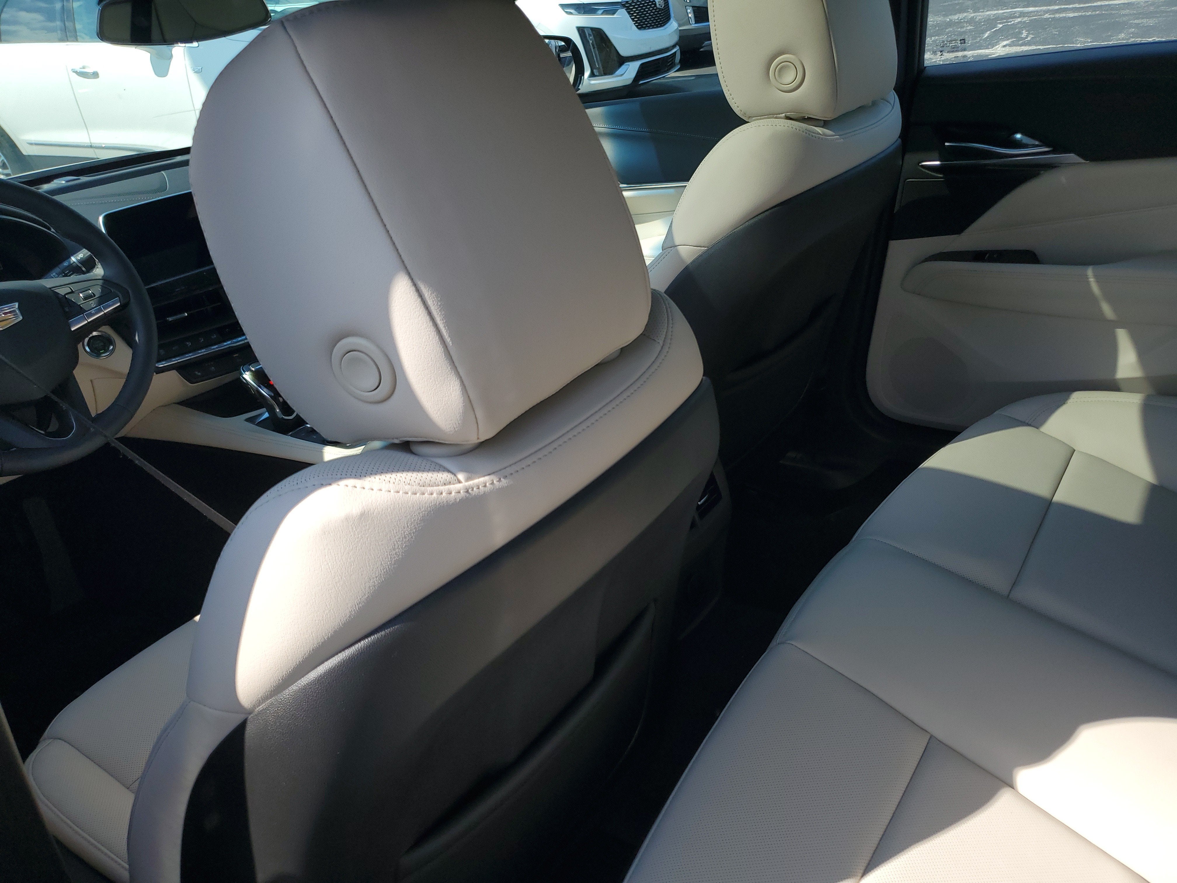 2026 Cadillac CT4 Premium Luxury