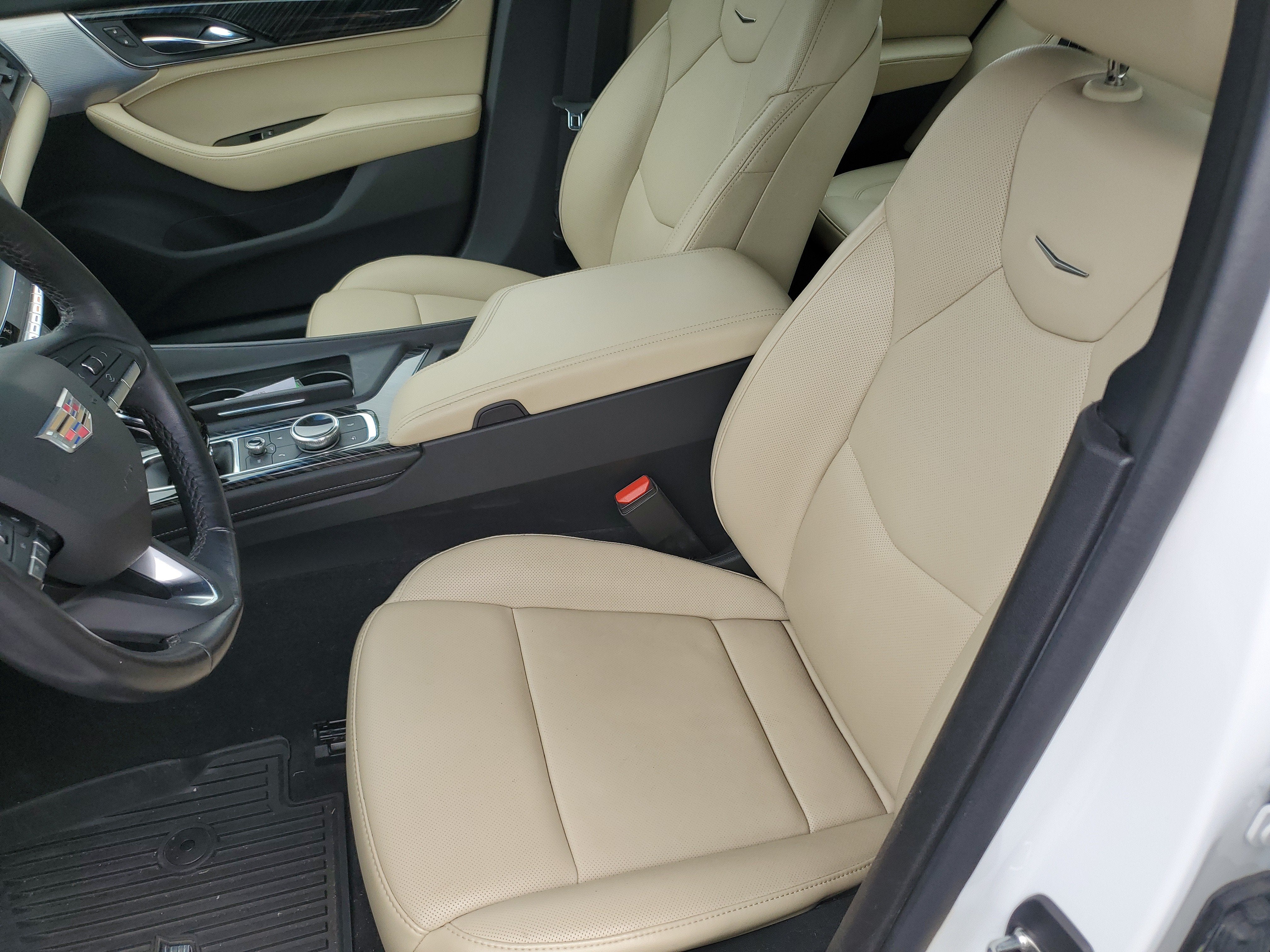 2023 Cadillac CT5 Premium Luxury
