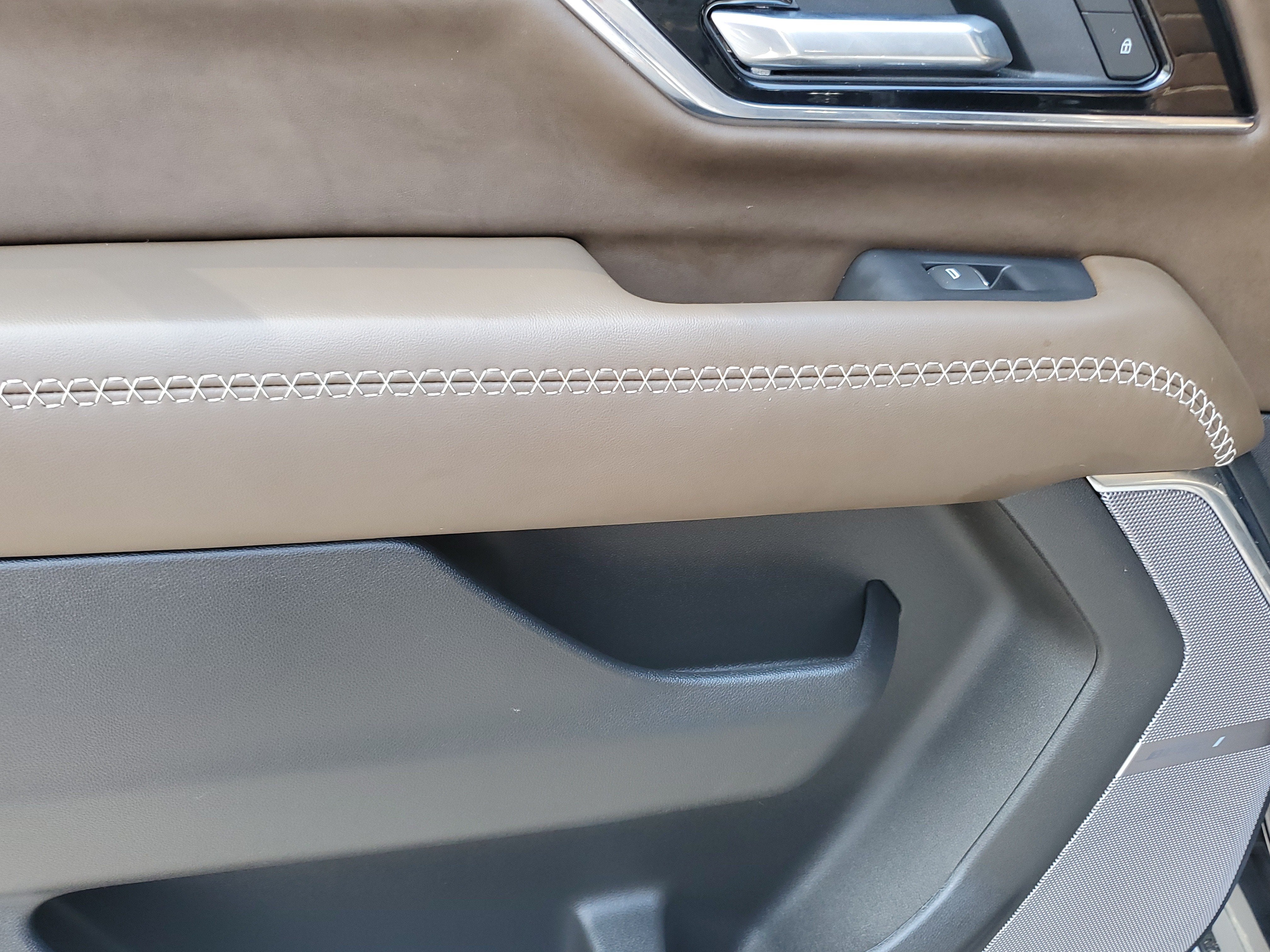 2025 GMC Yukon XL Denali Ultimate