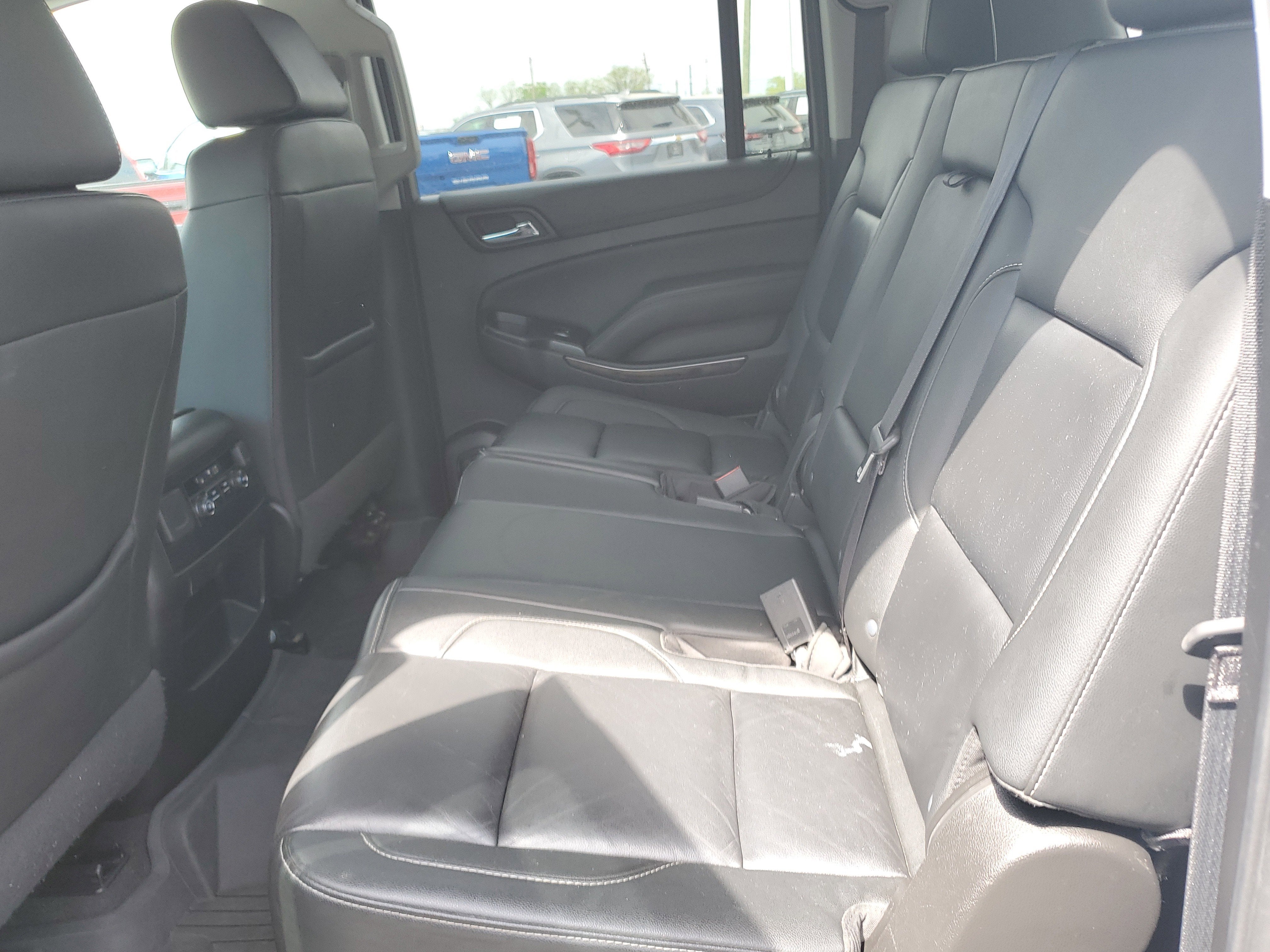 2020 Chevrolet Suburban LT