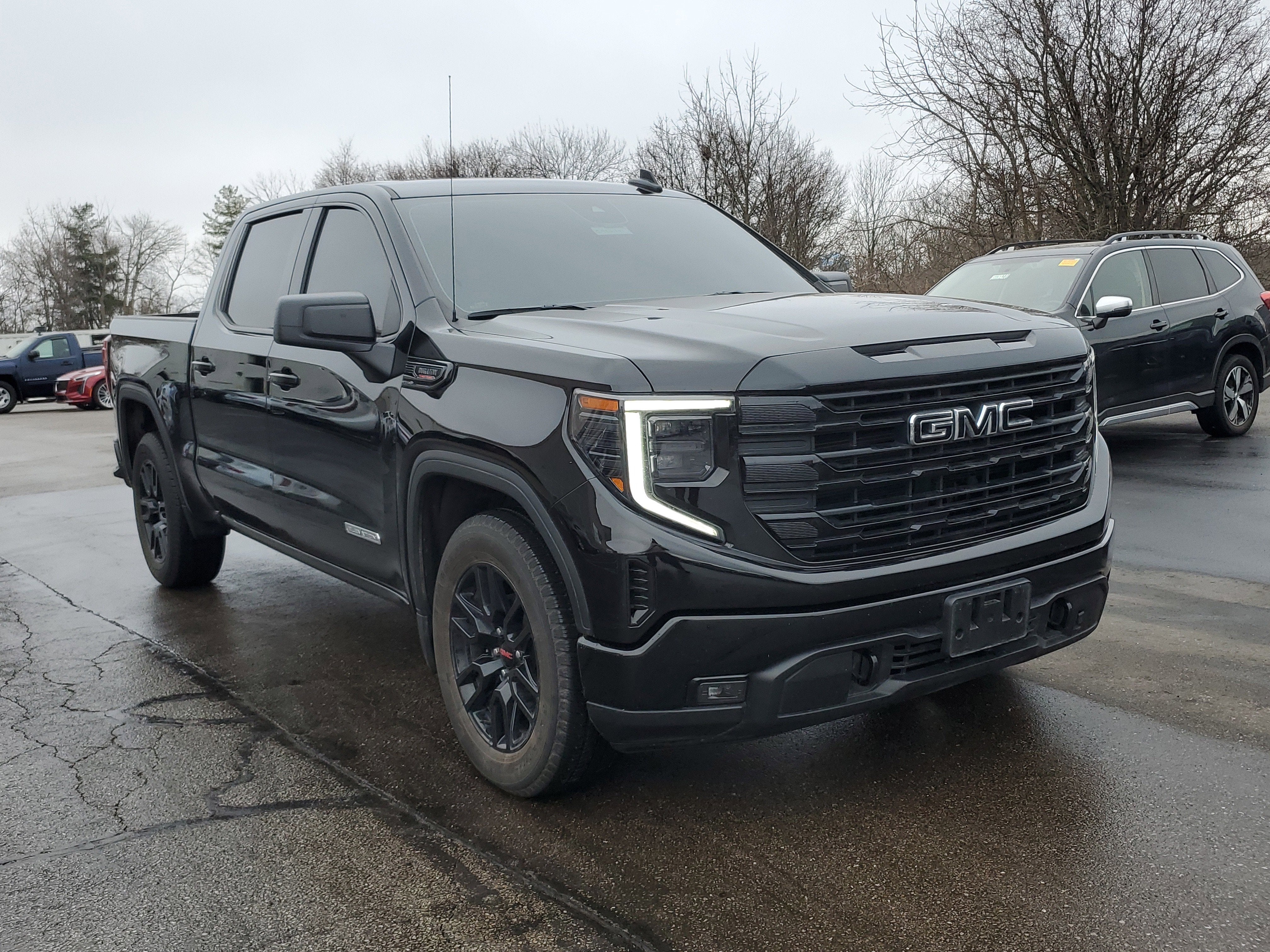 2025 GMC Sierra 1500 Elevation