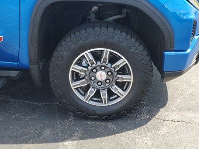 2024 GMC Sierra 1500 AT4