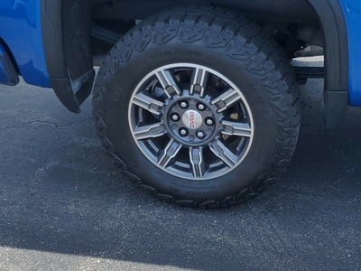 2024 GMC Sierra 1500 AT4