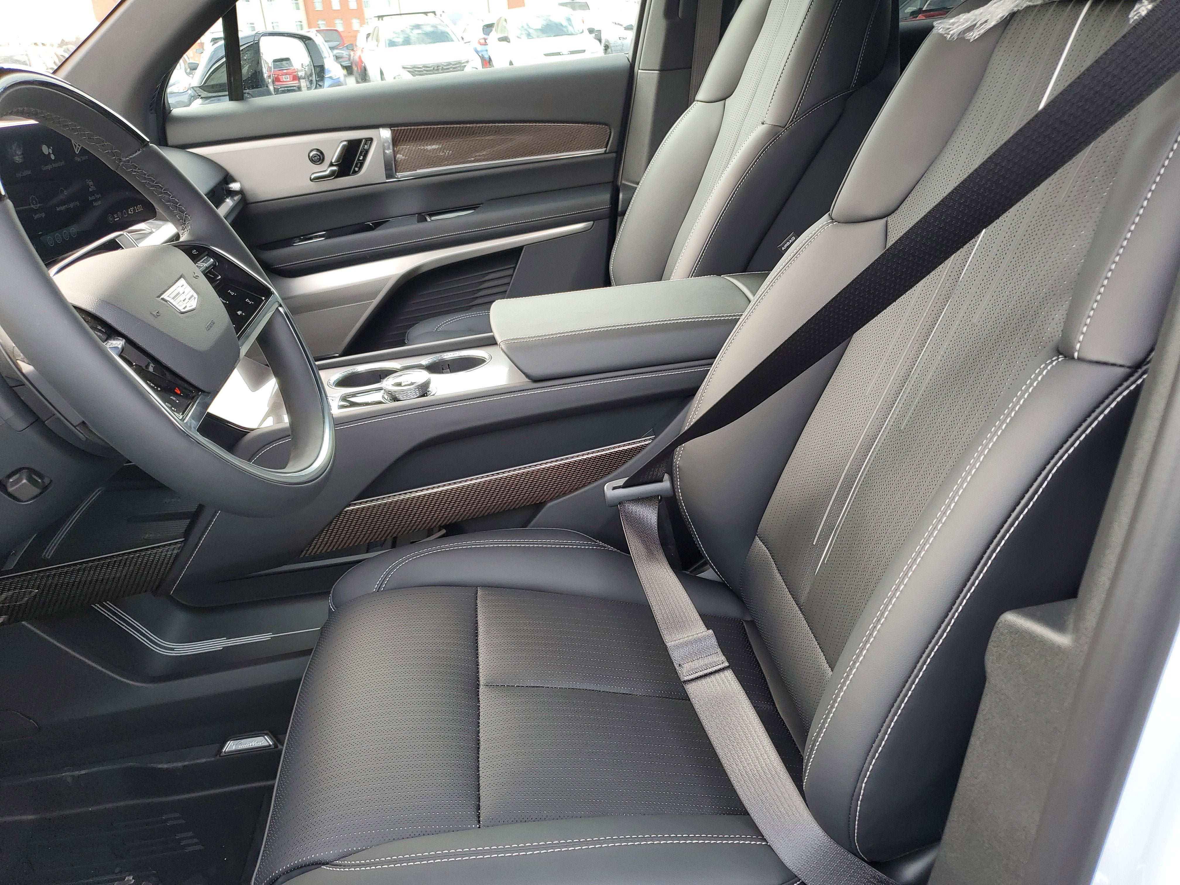 2026 Cadillac VISTIQ Luxury