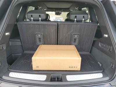 2026 Cadillac VISTIQ Luxury