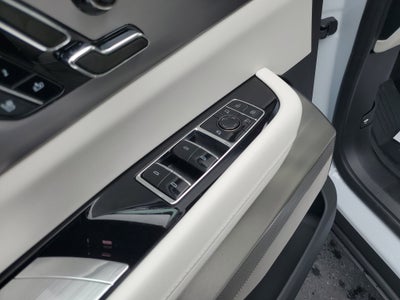2027 Cadillac VISTIQ Luxury