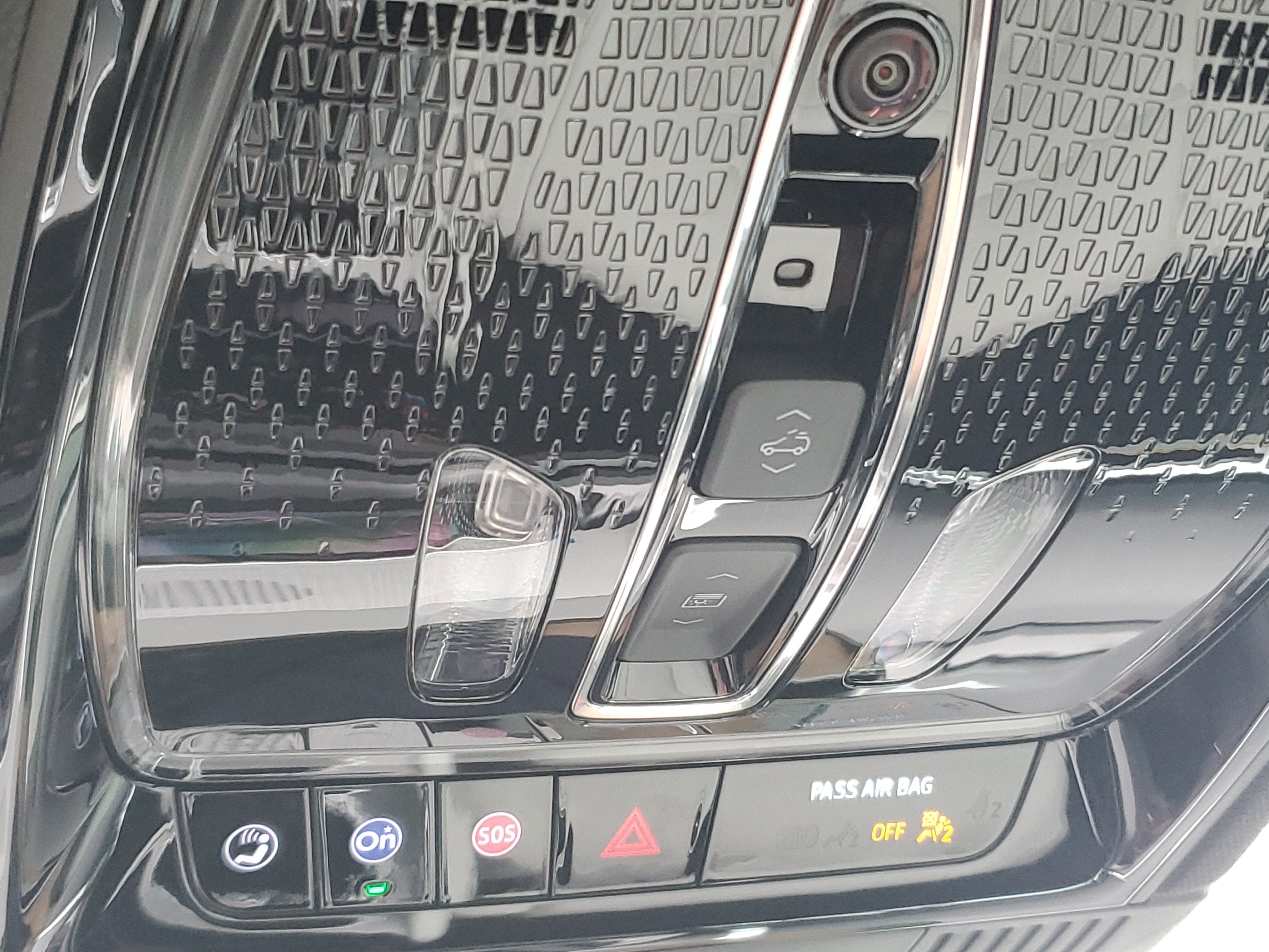 2027 Cadillac VISTIQ Luxury