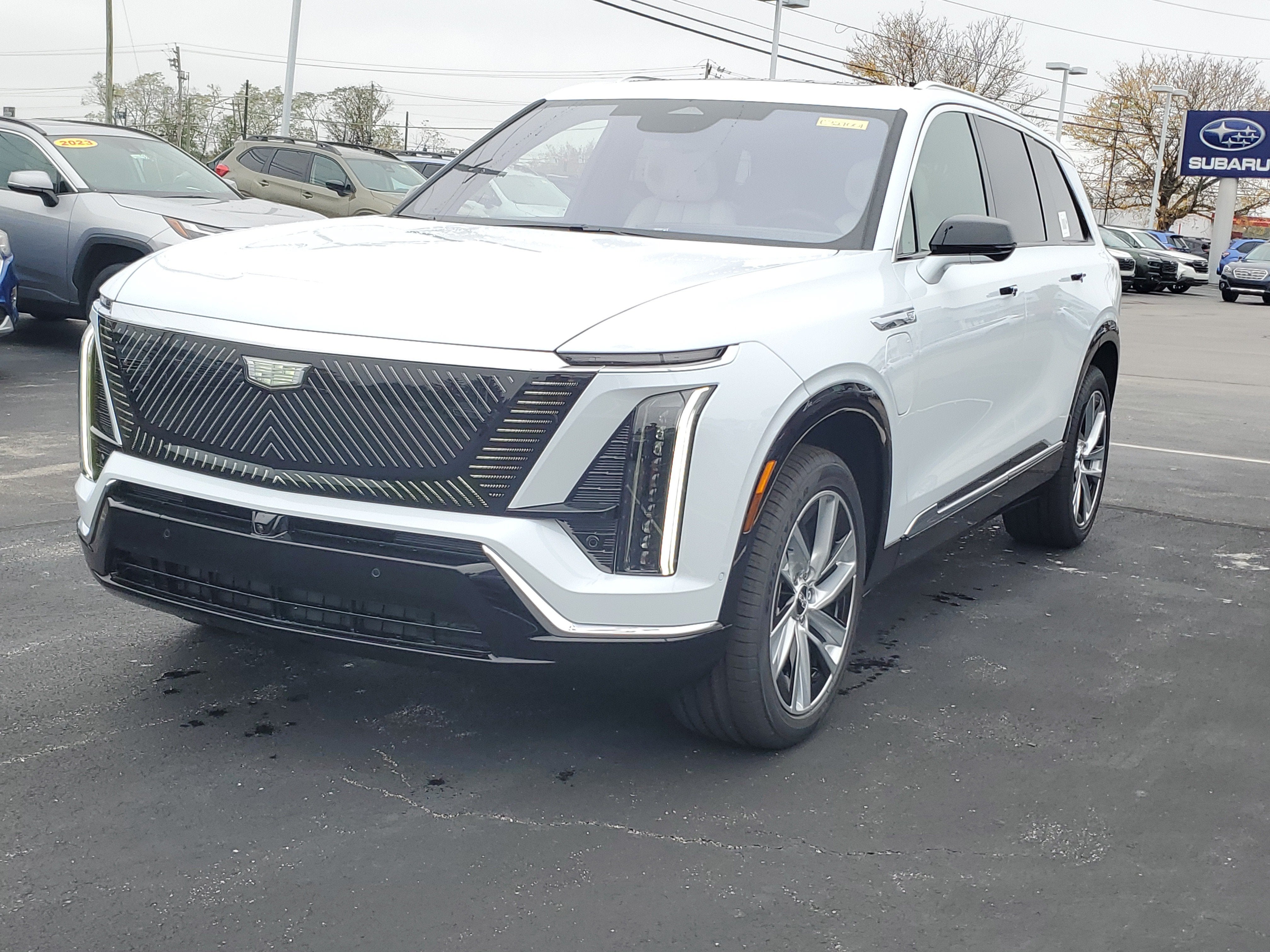 2027 Cadillac VISTIQ Luxury