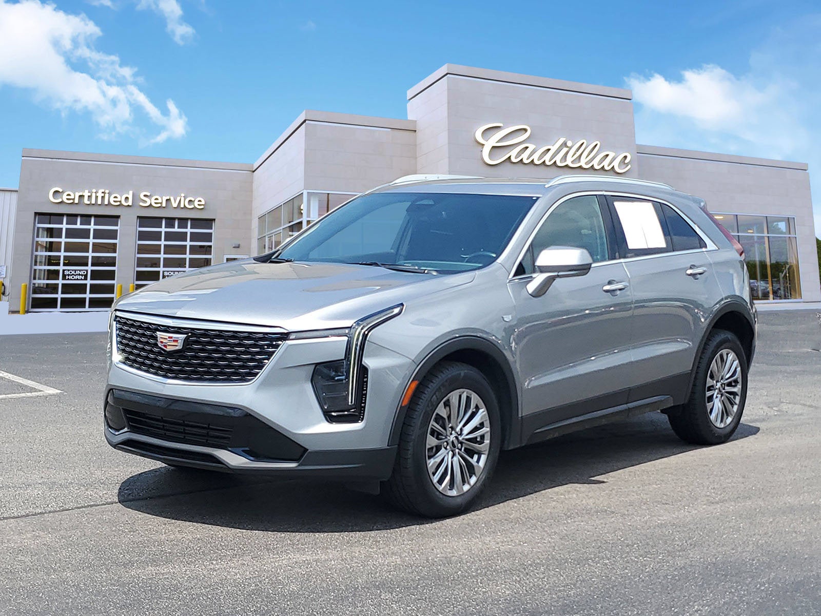 2024 Cadillac XT4 Premium Luxury