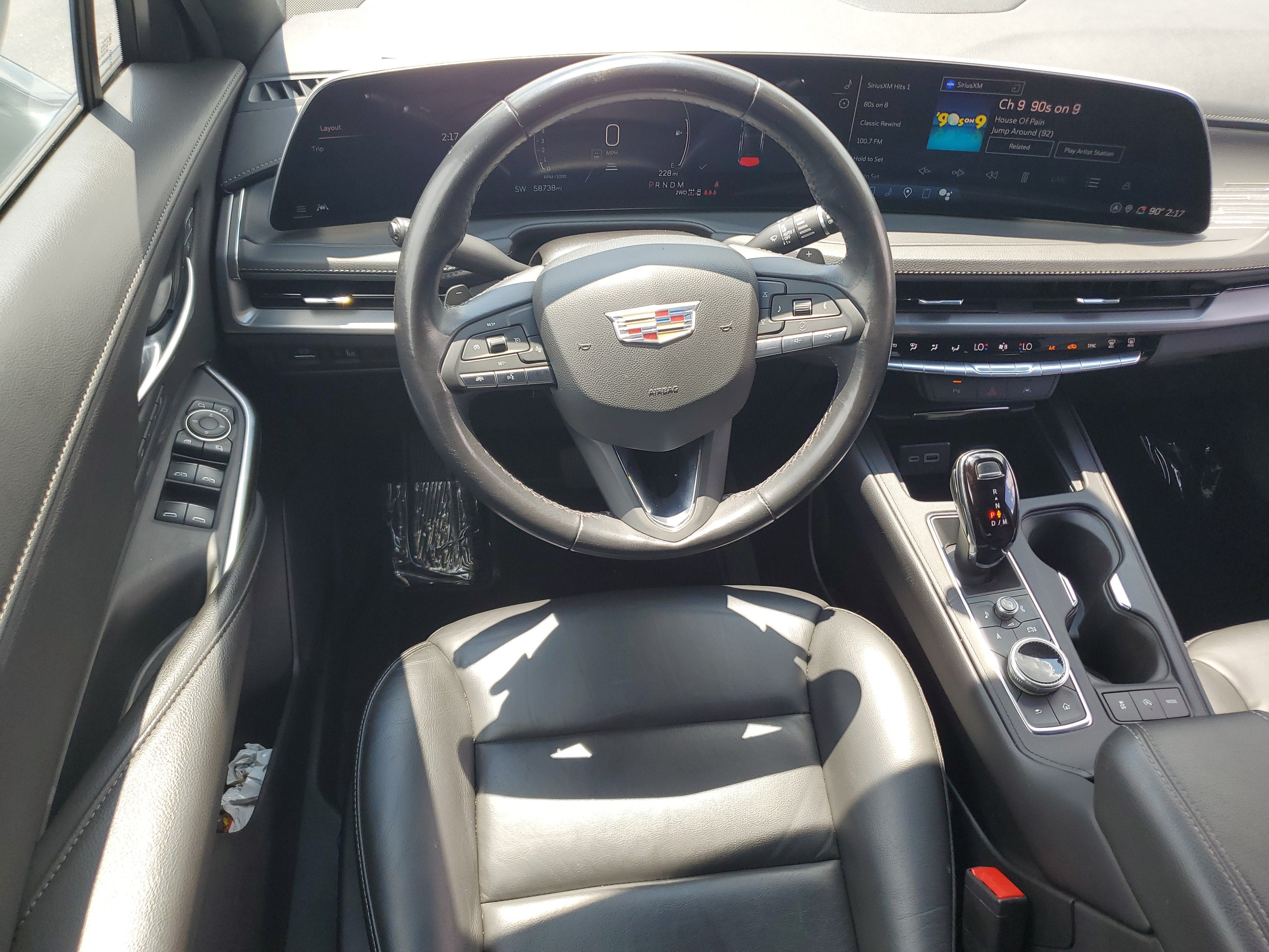 2024 Cadillac XT4 Premium Luxury