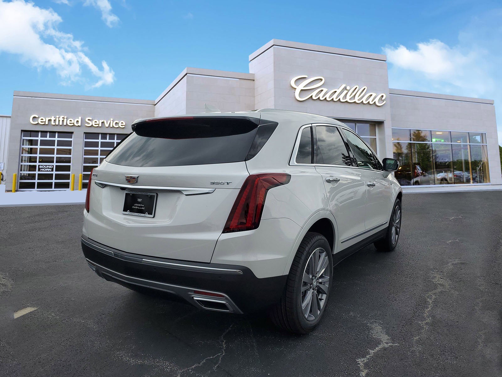 2025 Cadillac XT5 Premium Luxury