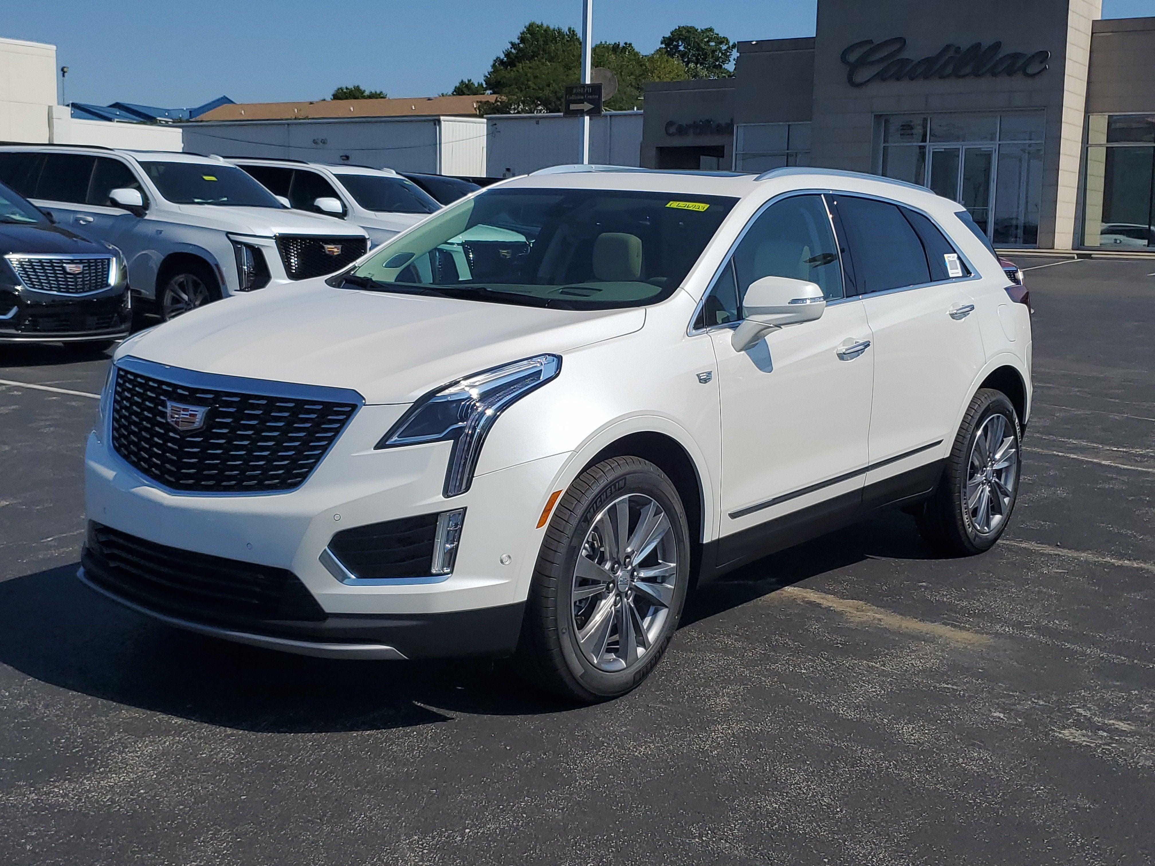 2026 Cadillac XT5 Premium Luxury
