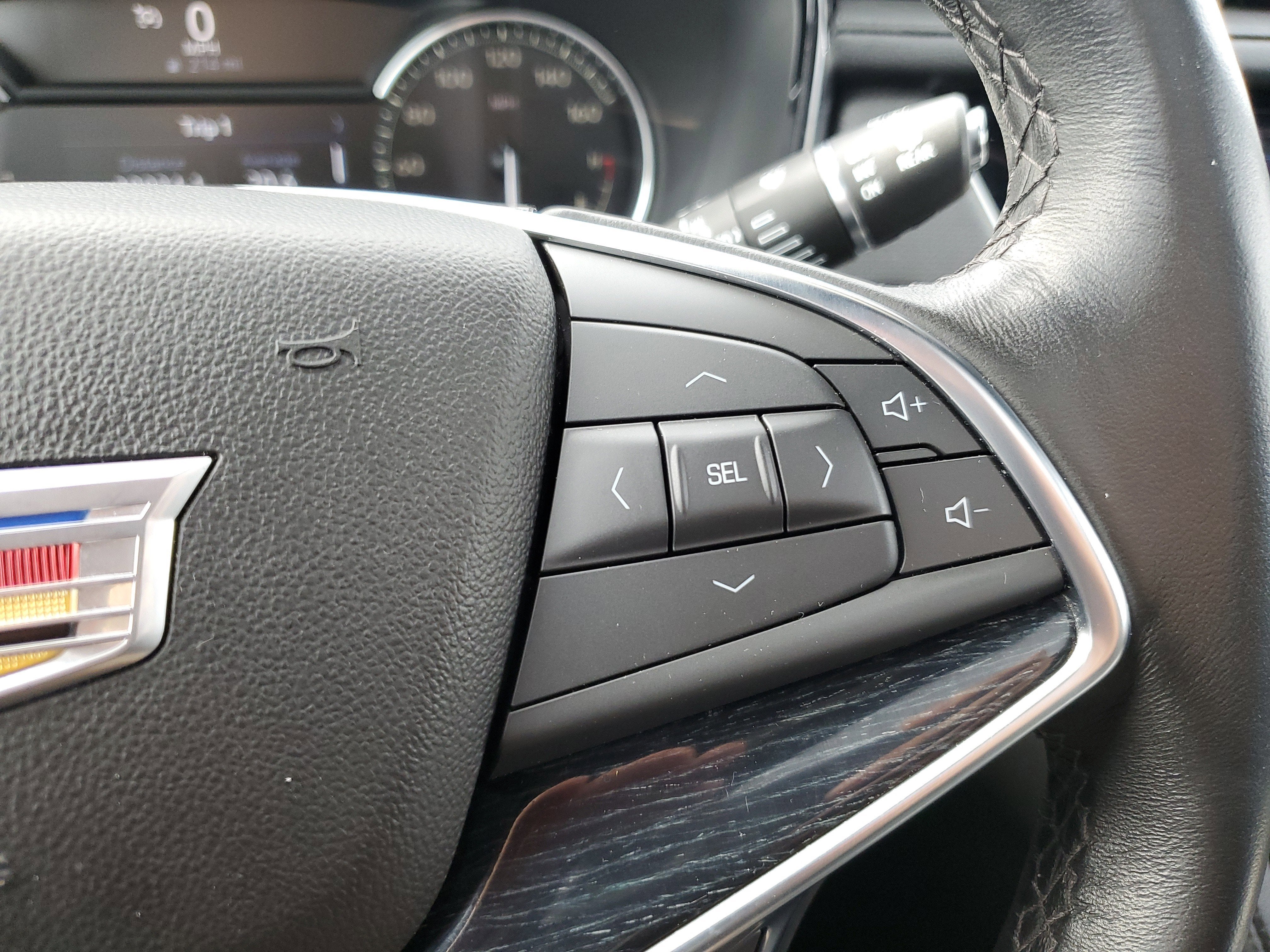 2022 Cadillac XT5 Premium Luxury