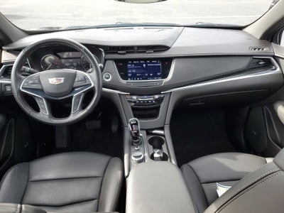 2022 Cadillac XT5 Premium Luxury