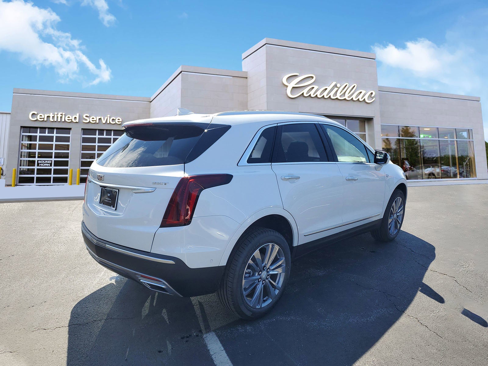 2026 Cadillac XT5 Premium Luxury