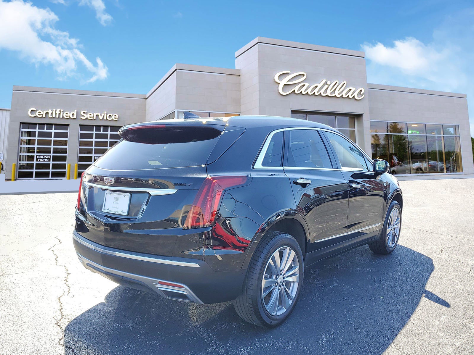 2023 Cadillac XT5 Premium Luxury