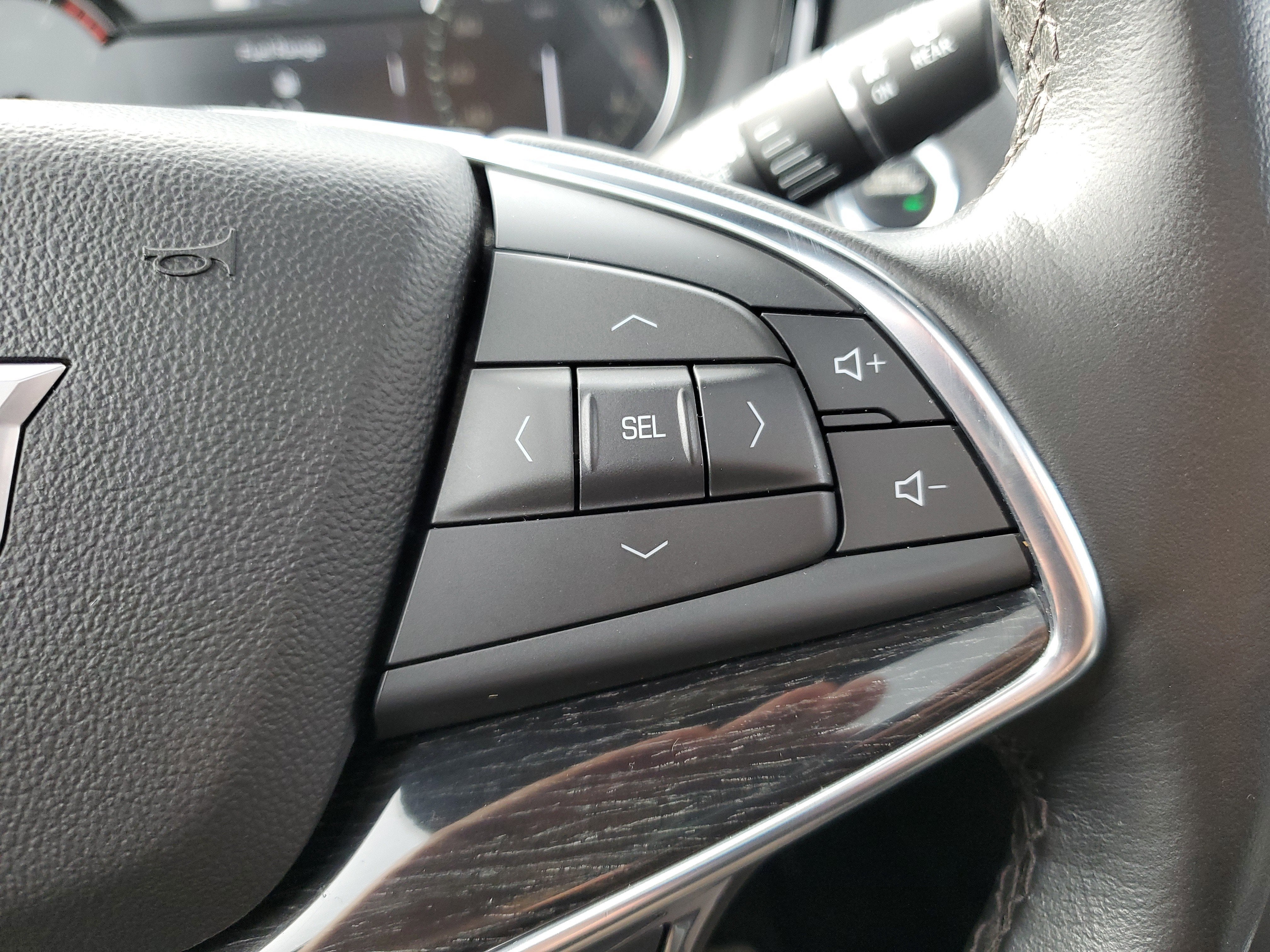 2022 Cadillac XT5 Premium Luxury