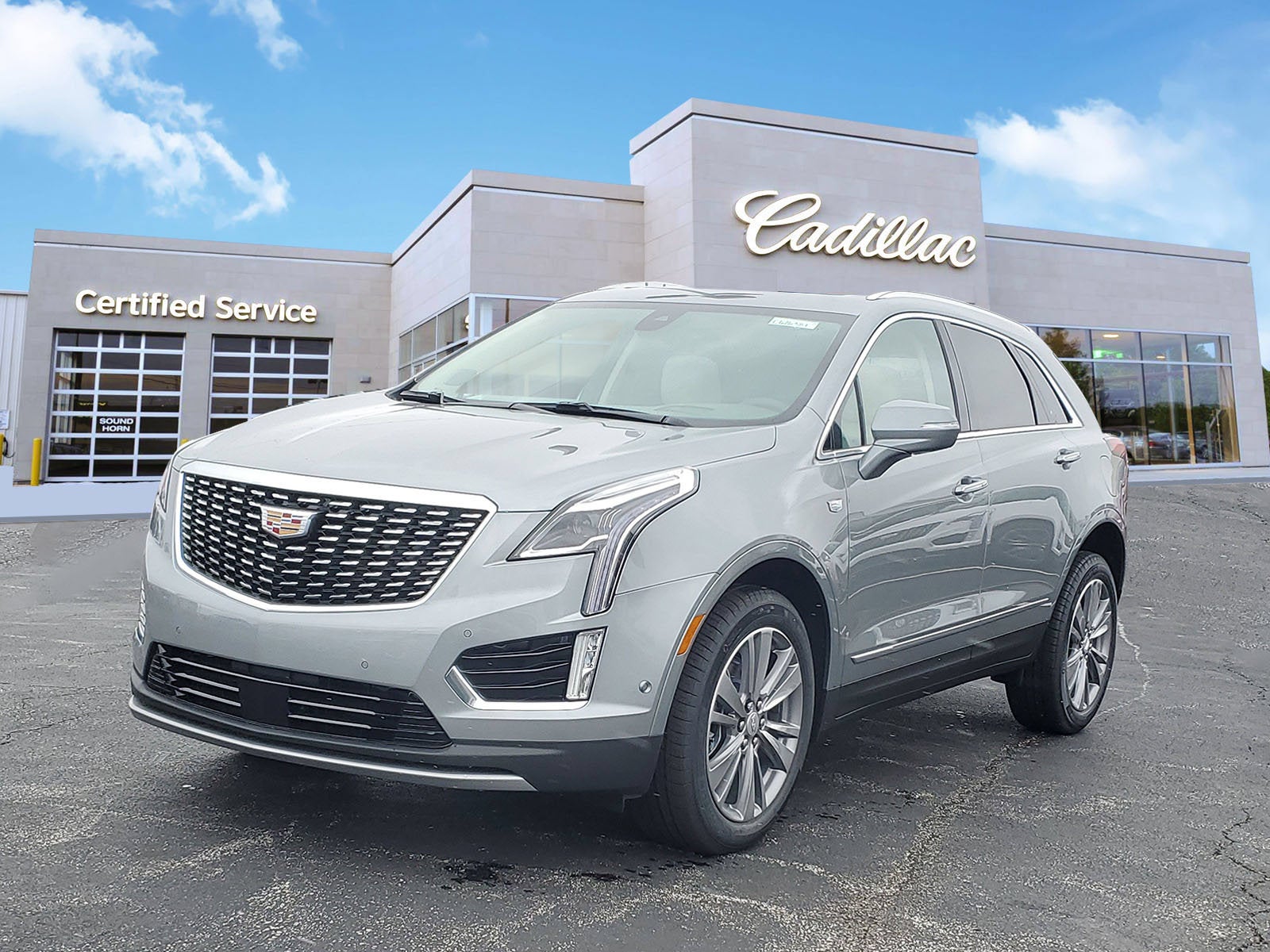 2026 Cadillac XT5 Premium Luxury