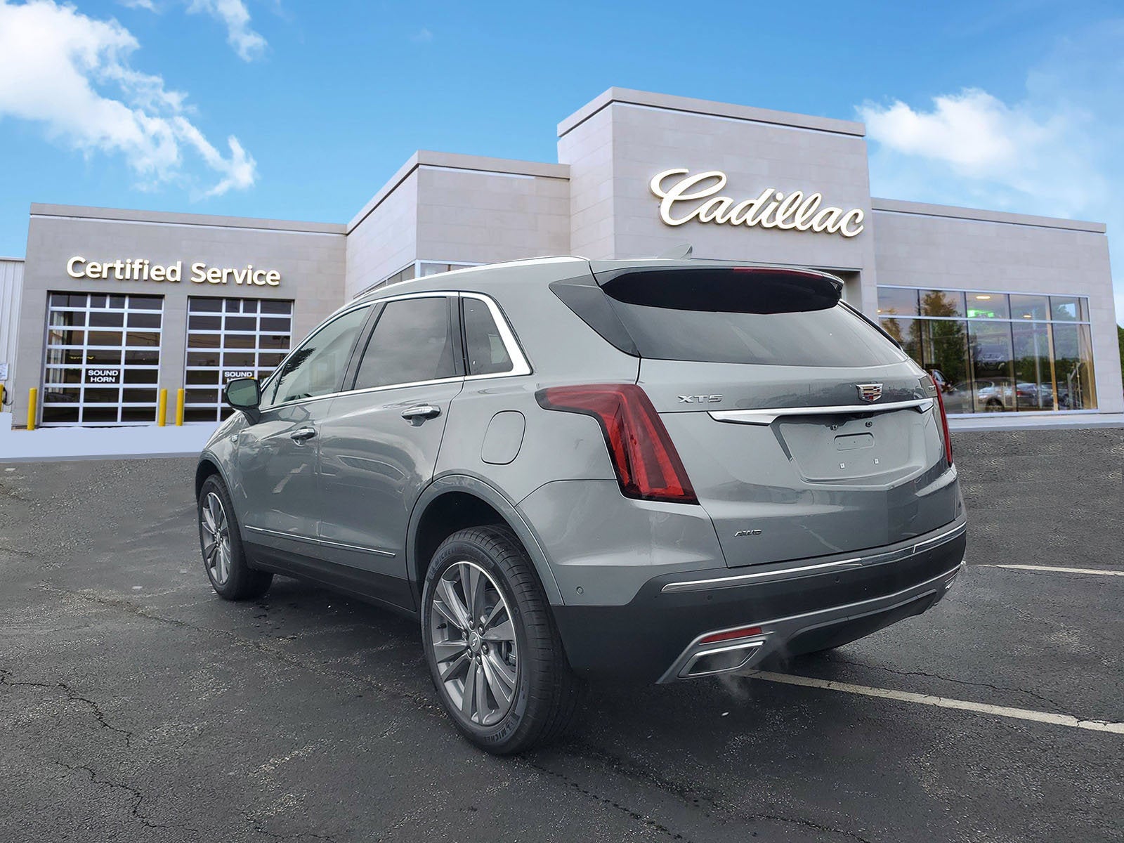 2026 Cadillac XT5 Premium Luxury