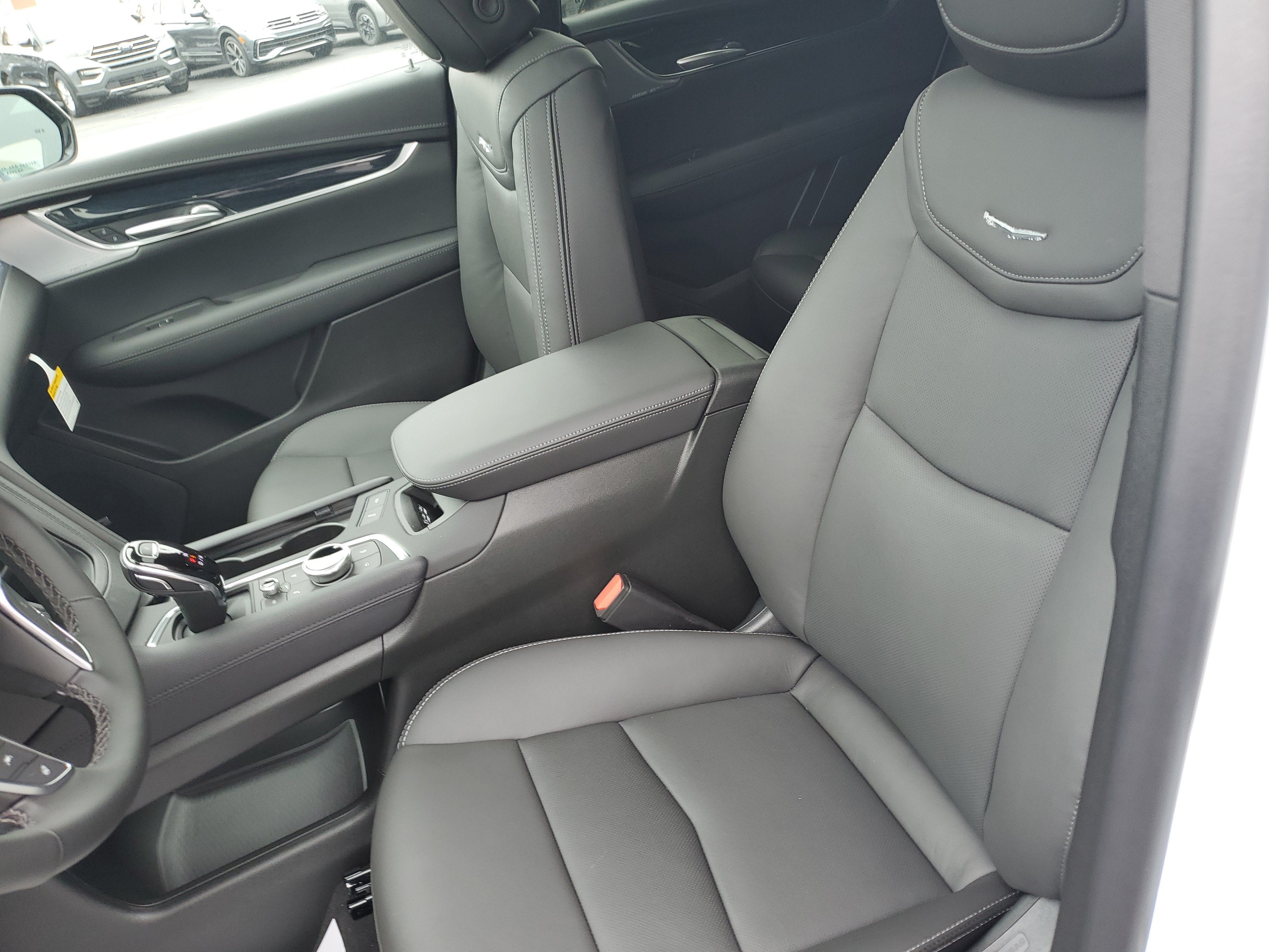 2026 Cadillac XT5 Premium Luxury - Photo 16