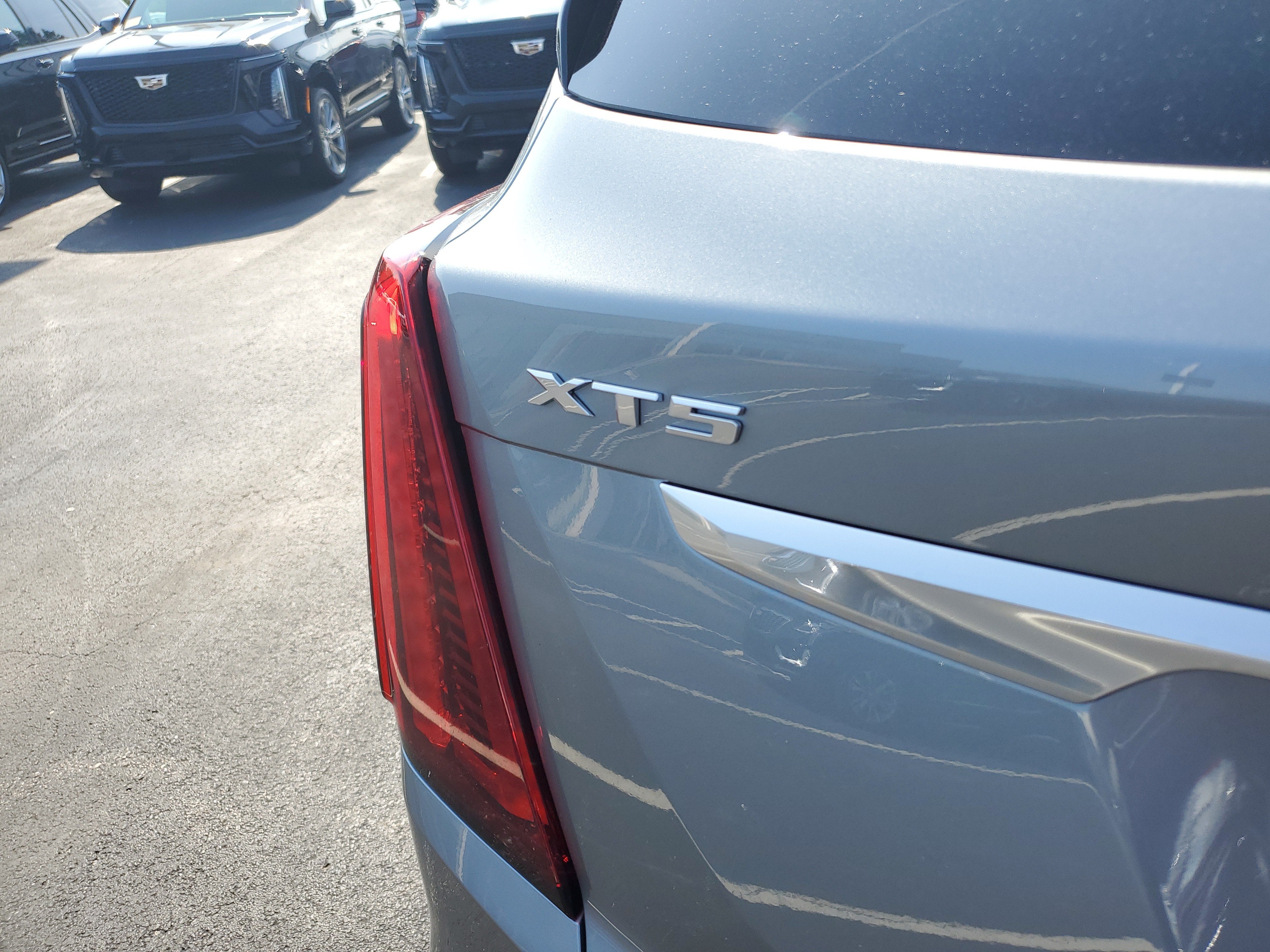 2026 Cadillac XT5 Premium Luxury
