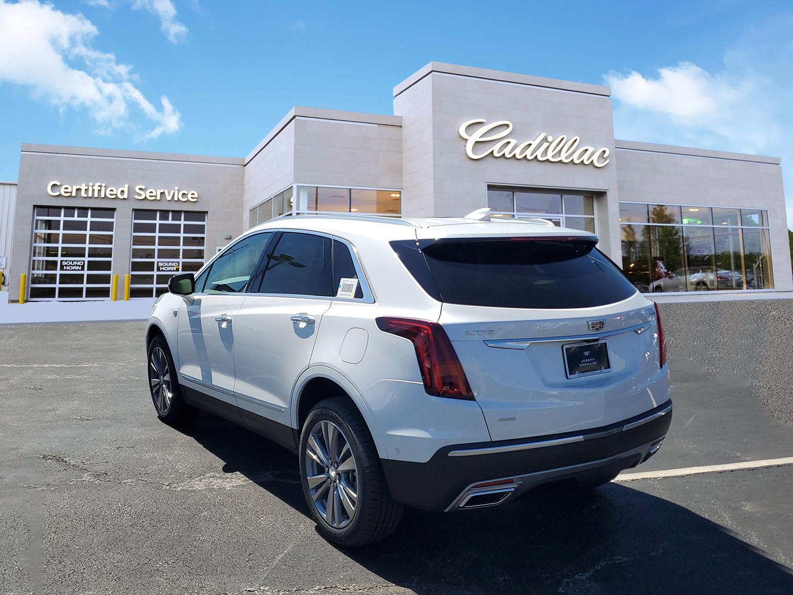 2026 Cadillac XT5 Premium Luxury