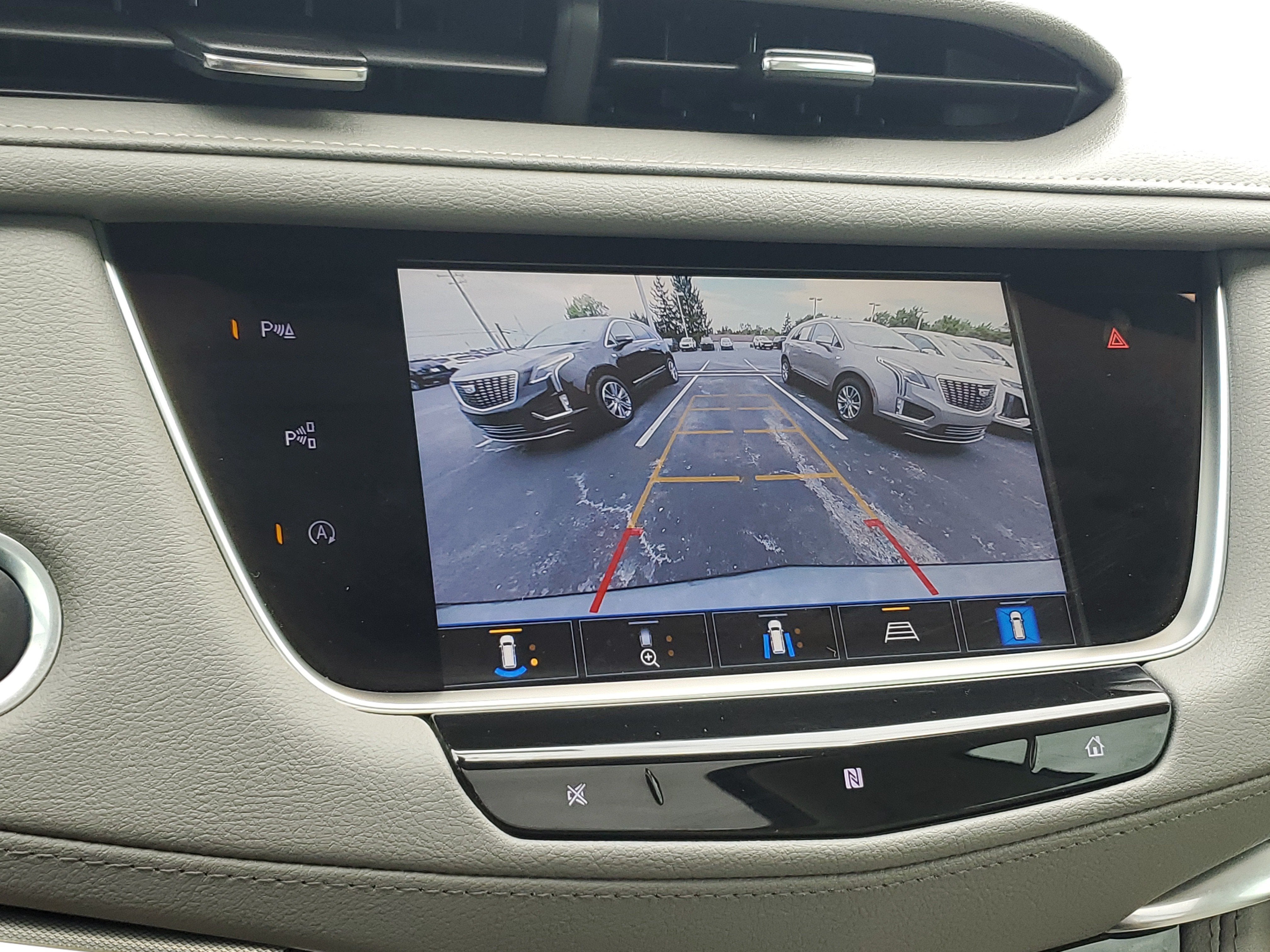 2021 Cadillac XT5 AWD Premium Luxury