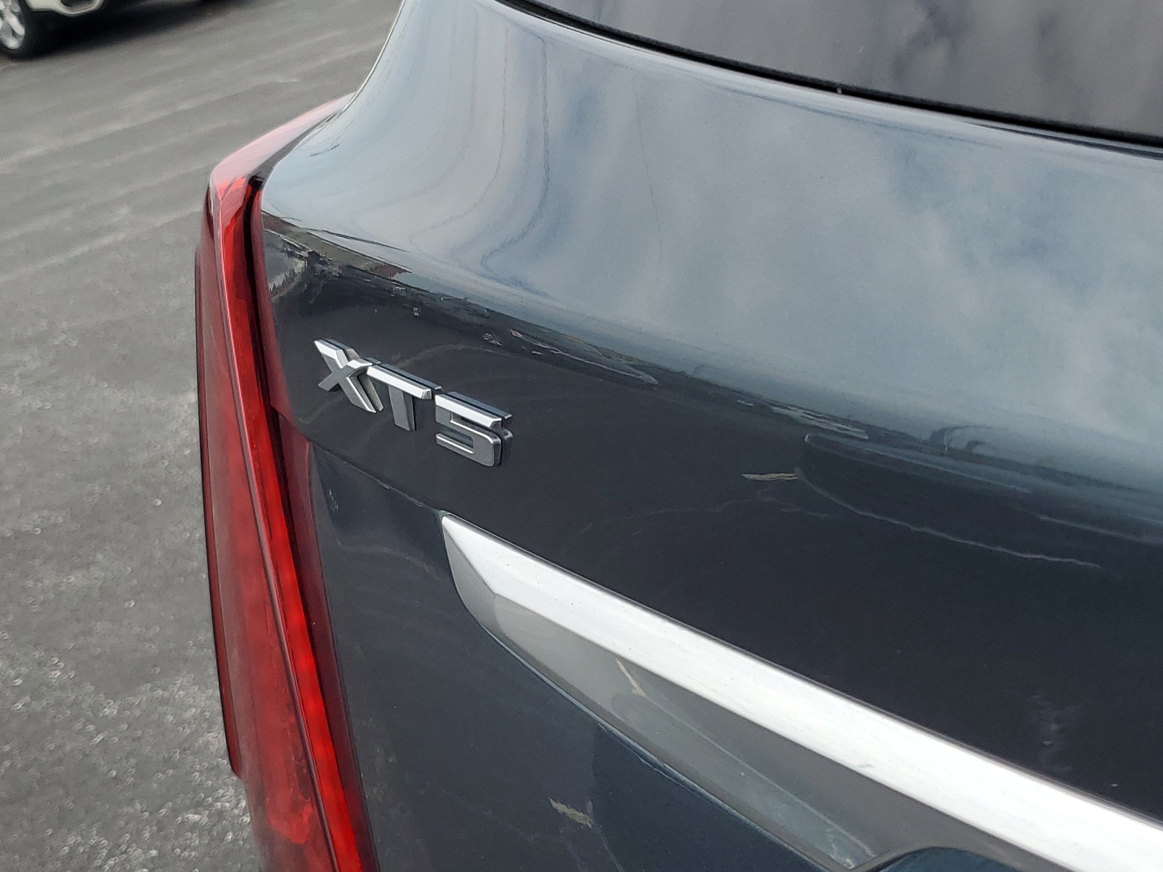2021 Cadillac XT5 AWD Premium Luxury