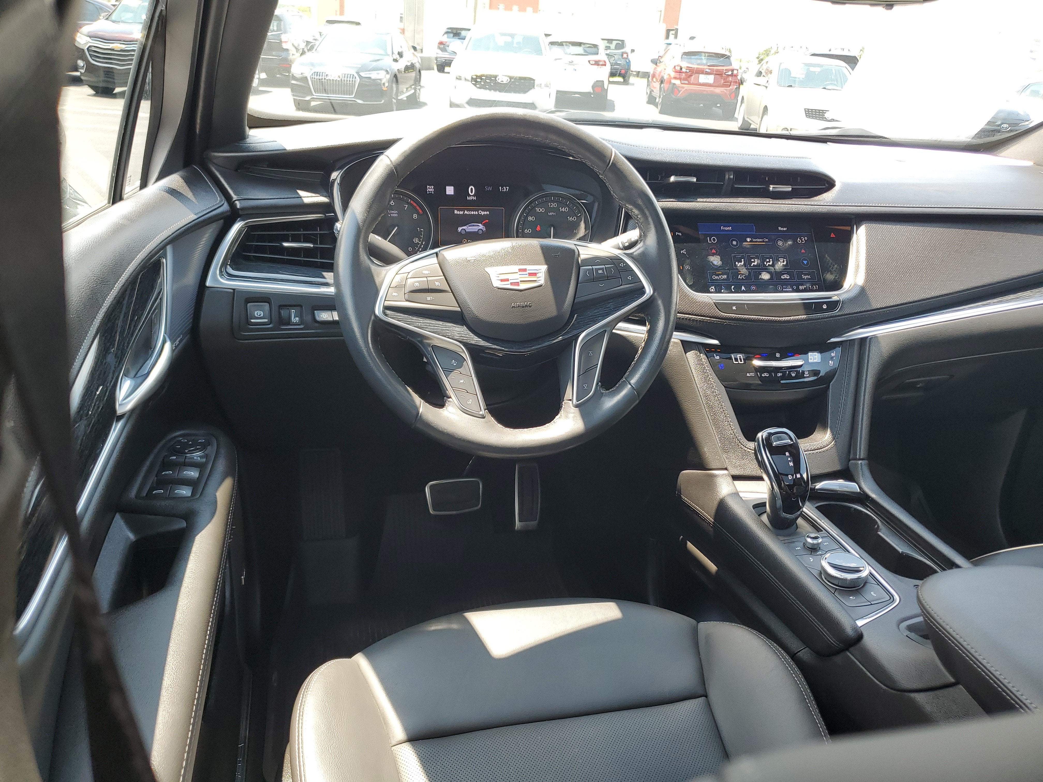 2023 Cadillac XT5 Premium Luxury