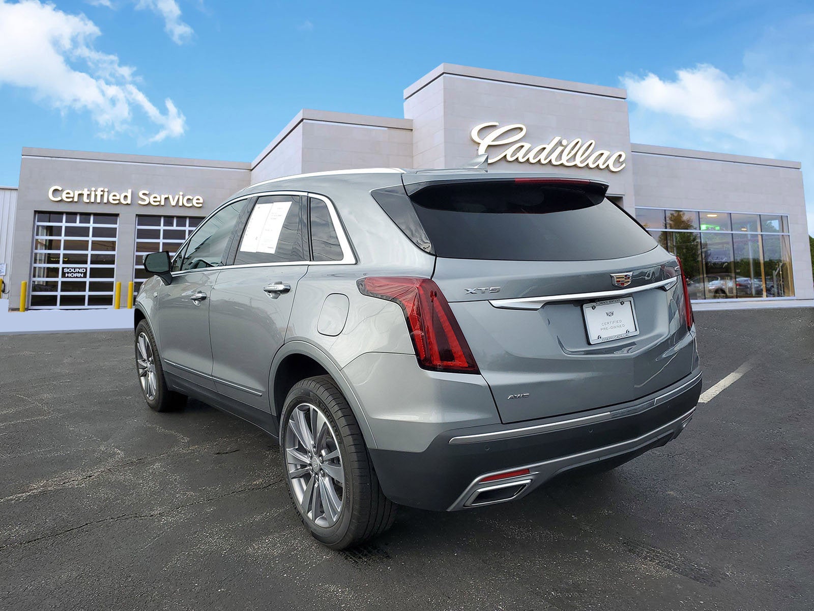 2025 Cadillac XT5 Premium Luxury