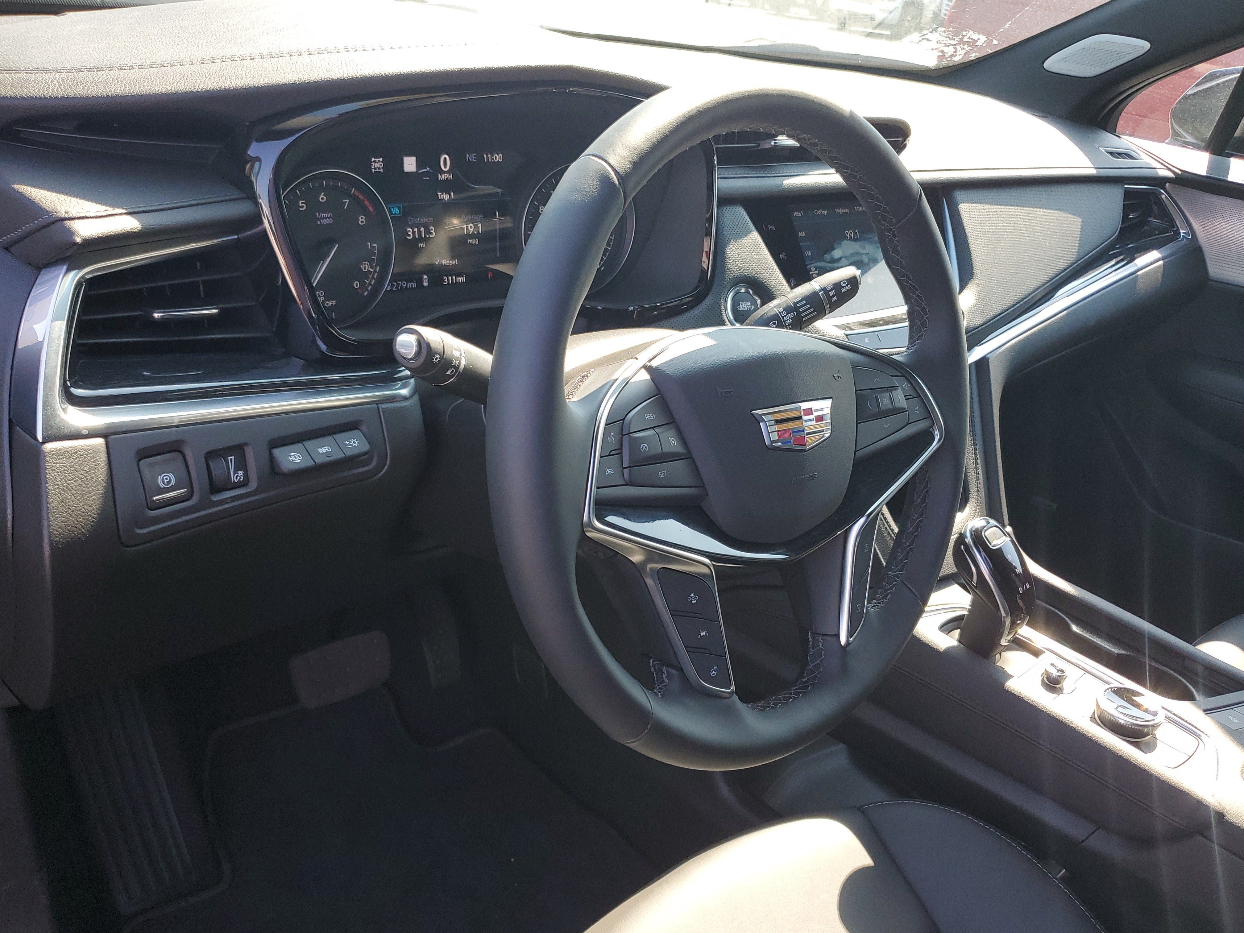 2026 Cadillac XT5 Premium Luxury