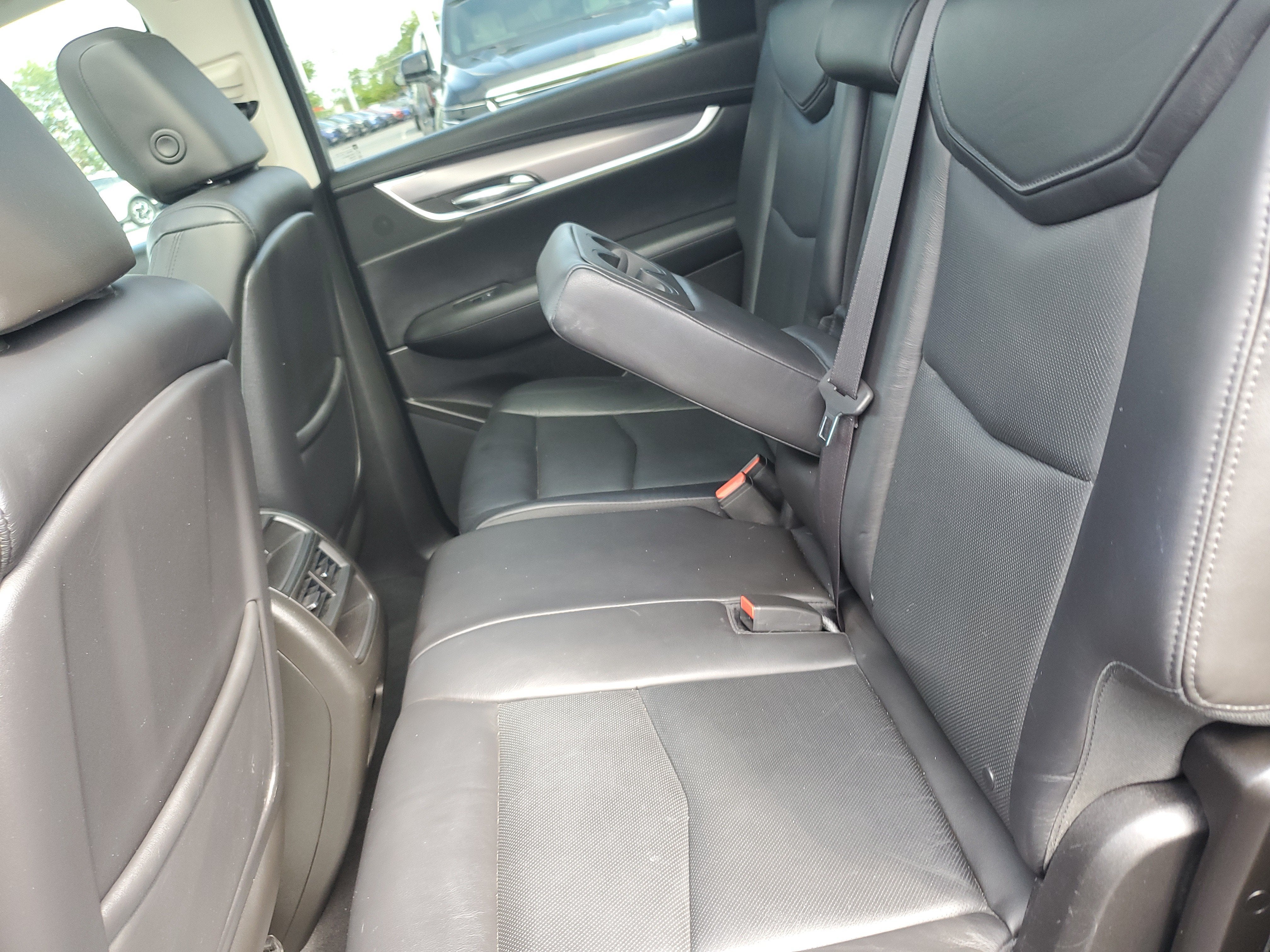 2017 Cadillac XT5 Luxury AWD