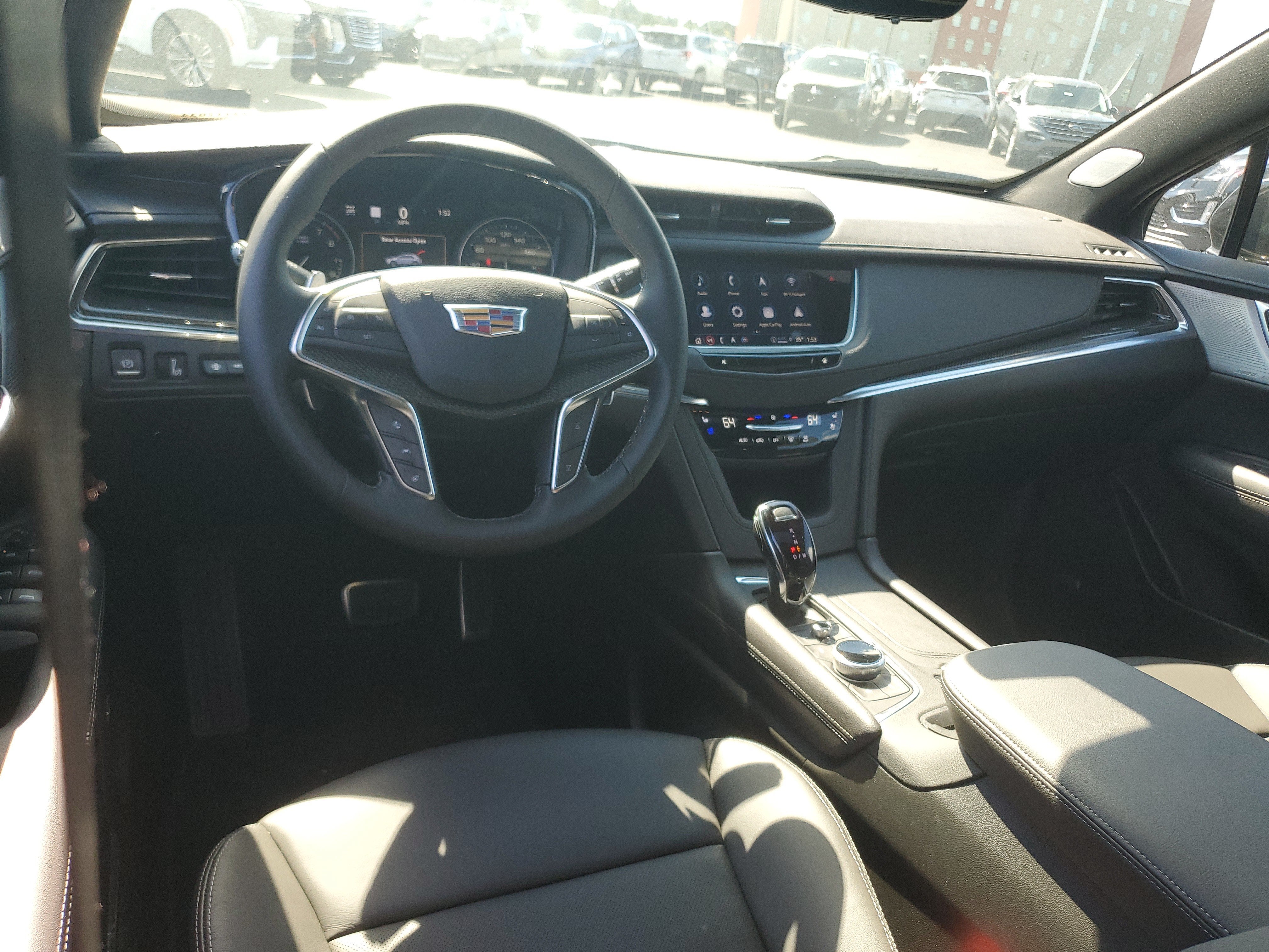 2026 Cadillac XT5 Sport