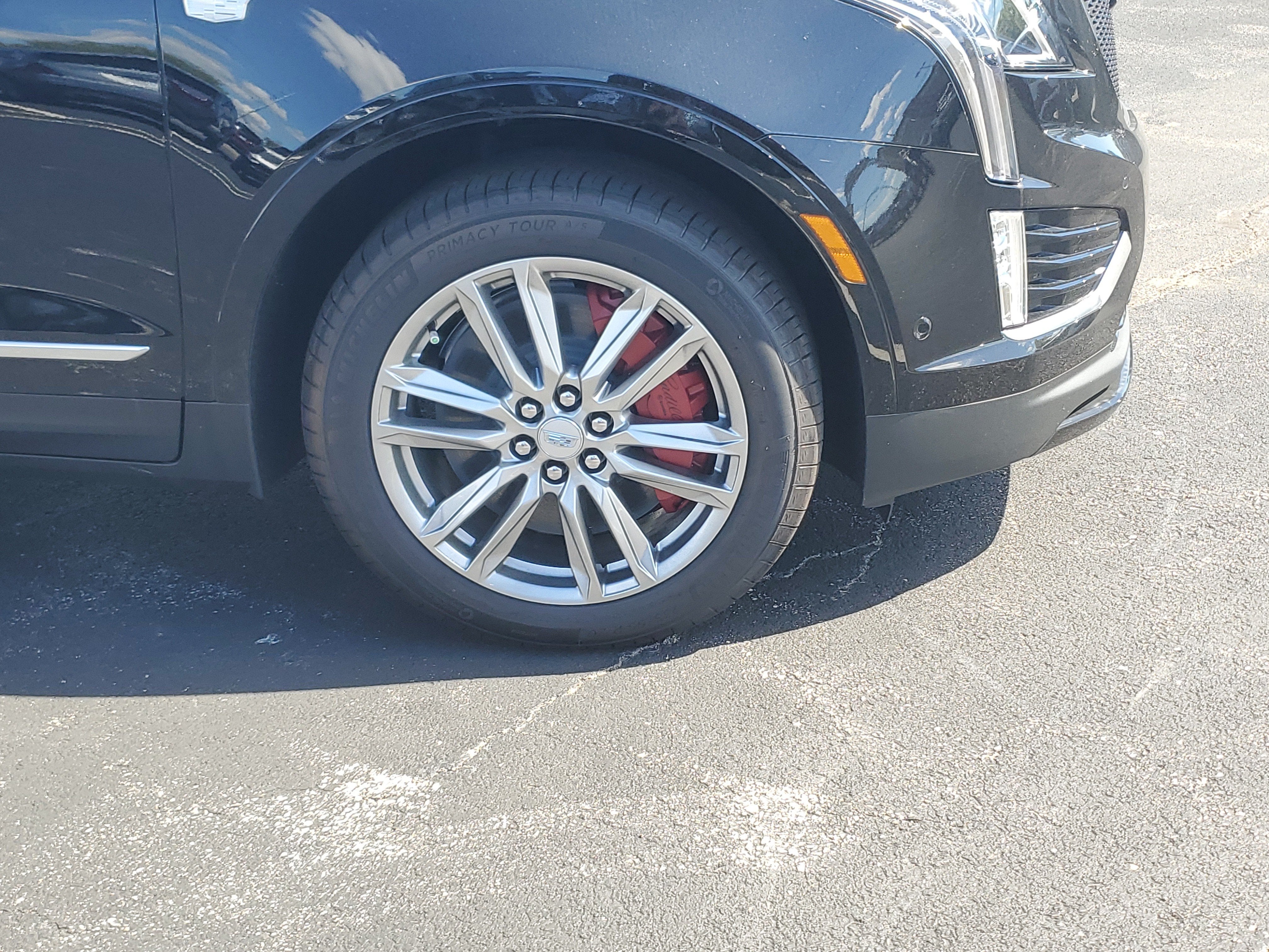 2026 Cadillac XT5 Sport