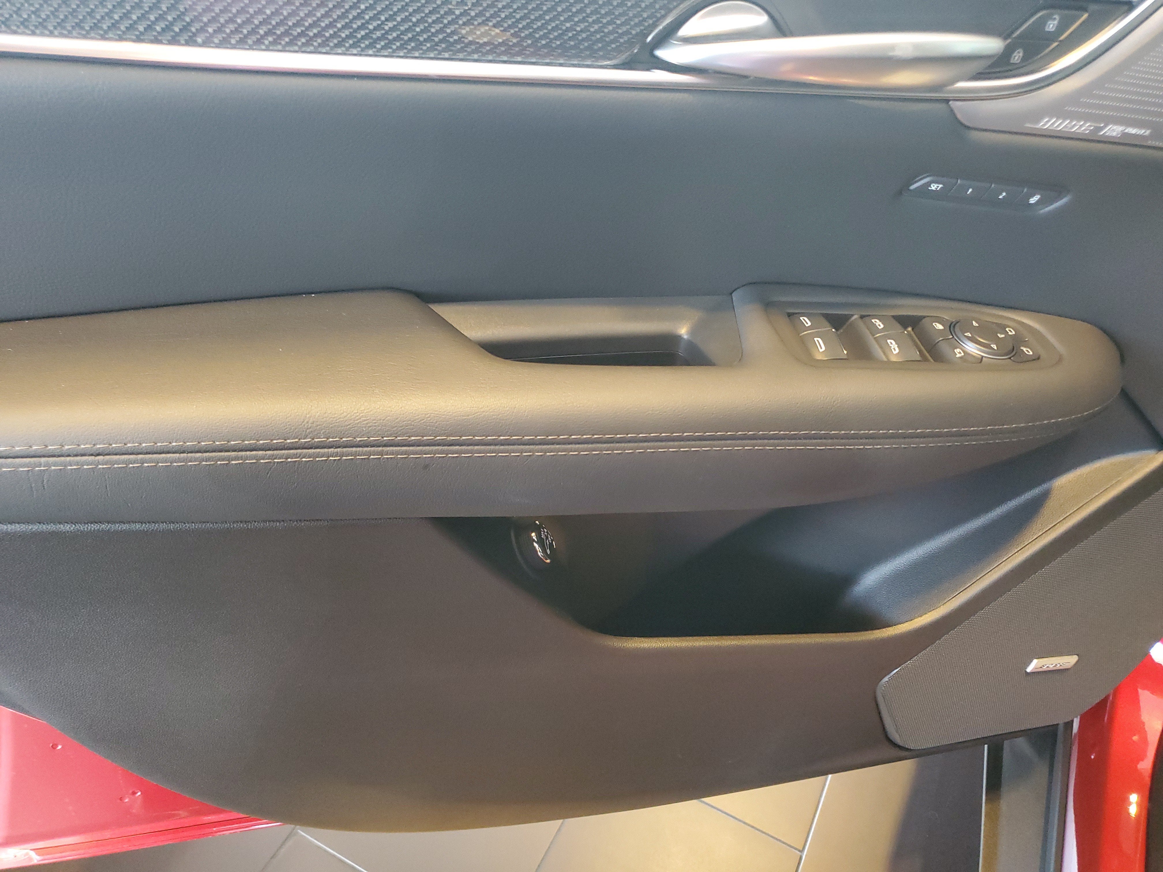 2026 Cadillac XT5 Sport