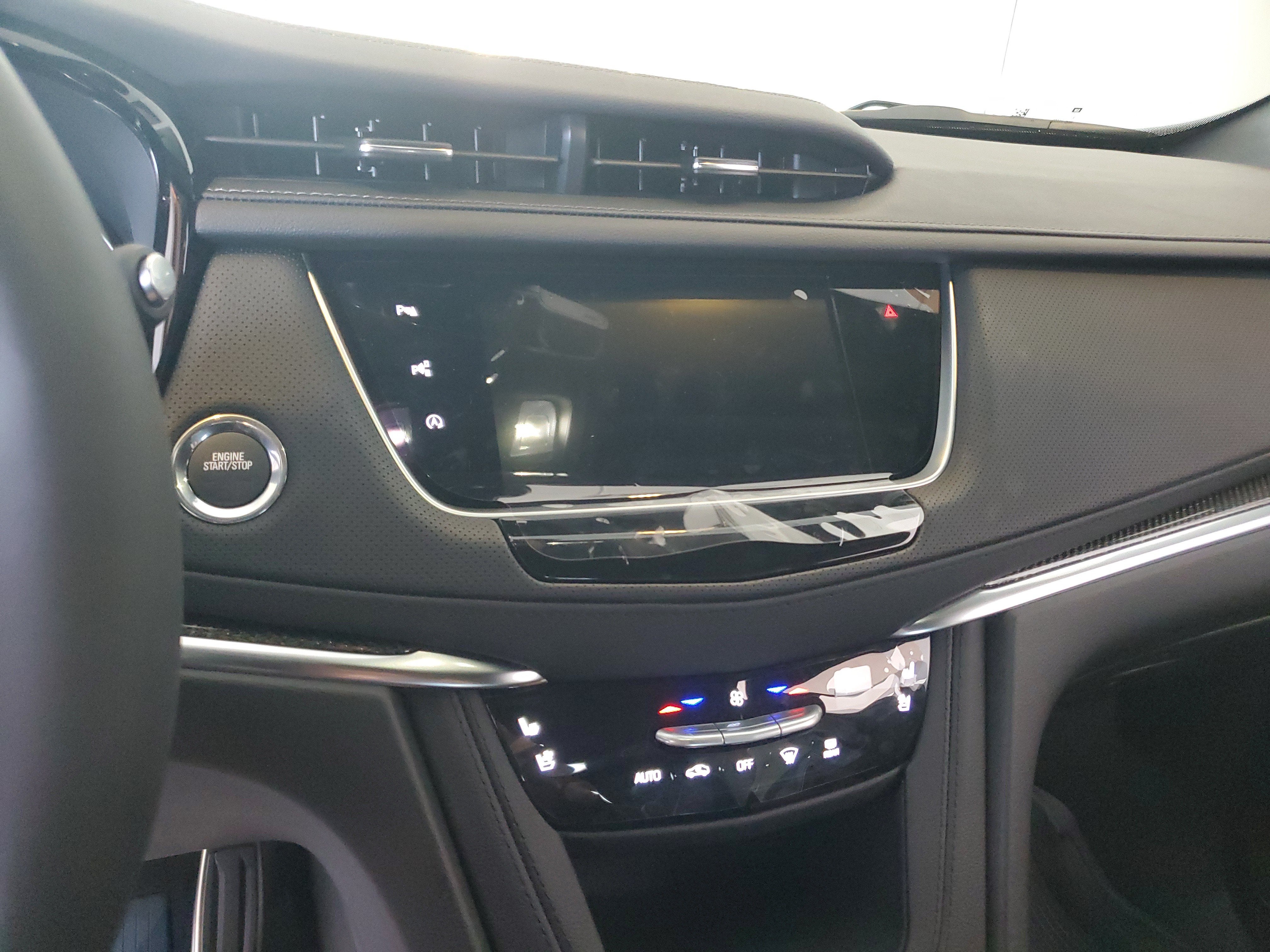 2026 Cadillac XT5 Sport