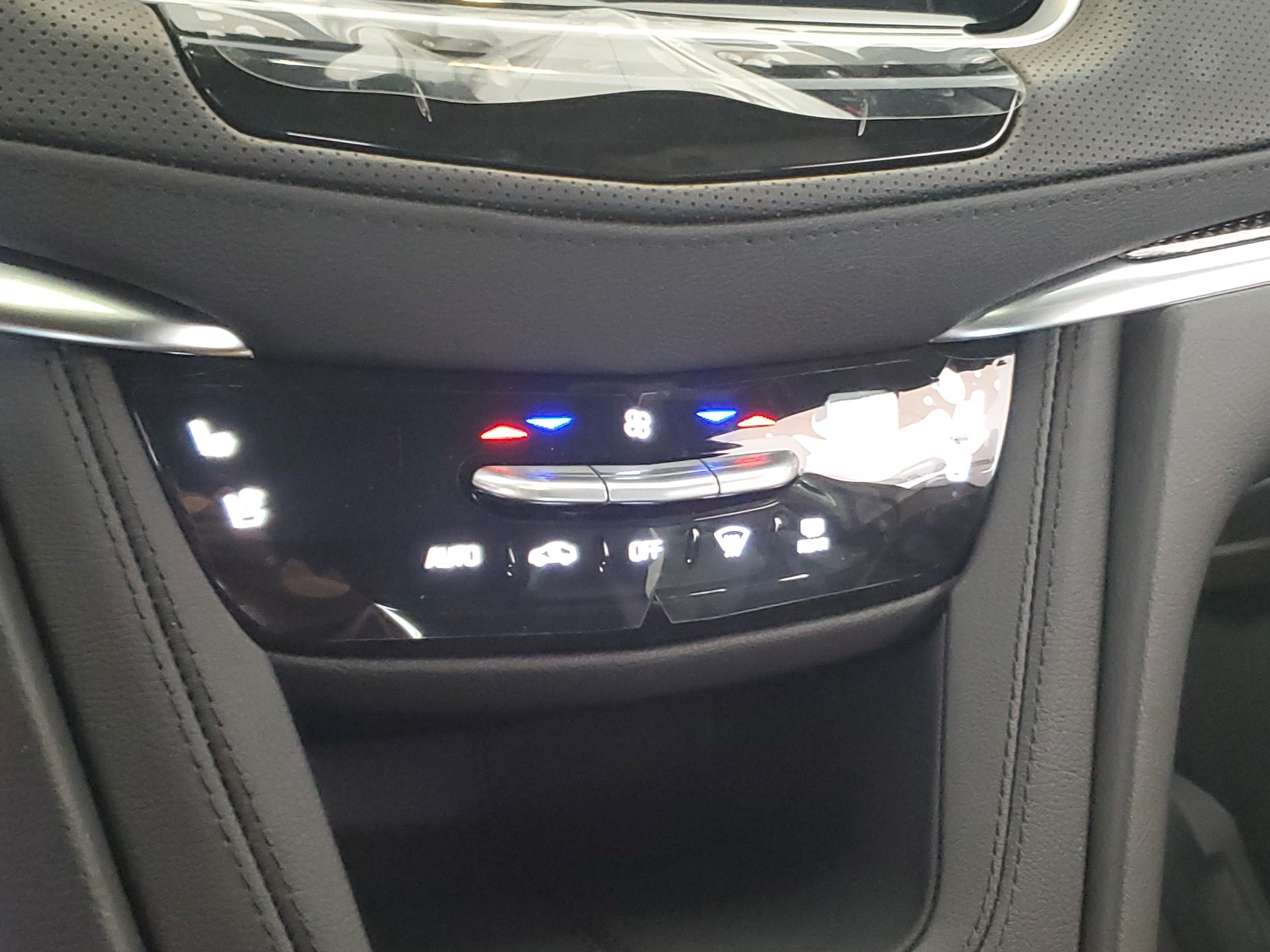 2026 Cadillac XT5 Sport