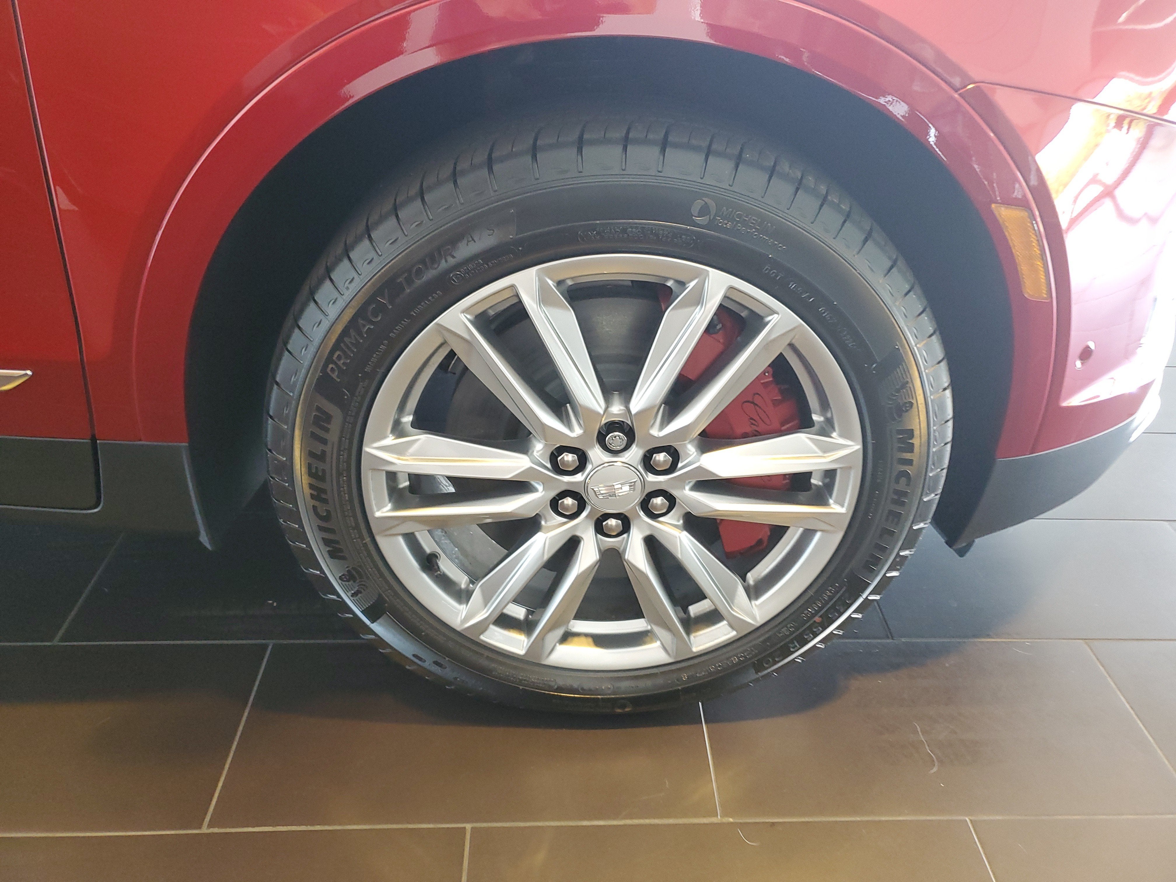 2026 Cadillac XT5 Sport