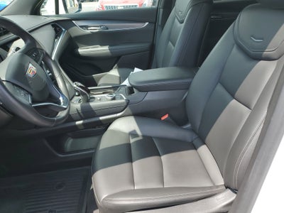 2024 Cadillac XT6 Luxury