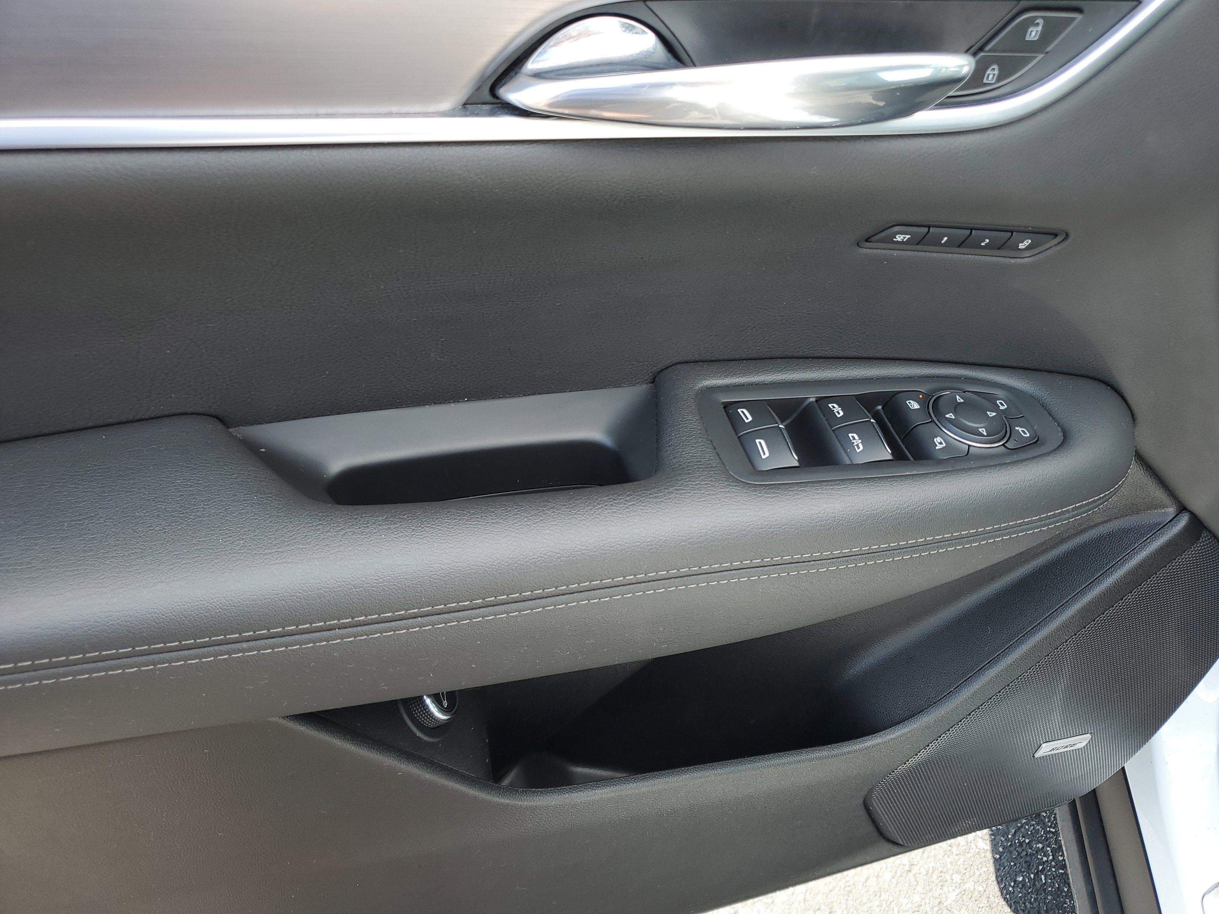 2024 Cadillac XT6 Luxury