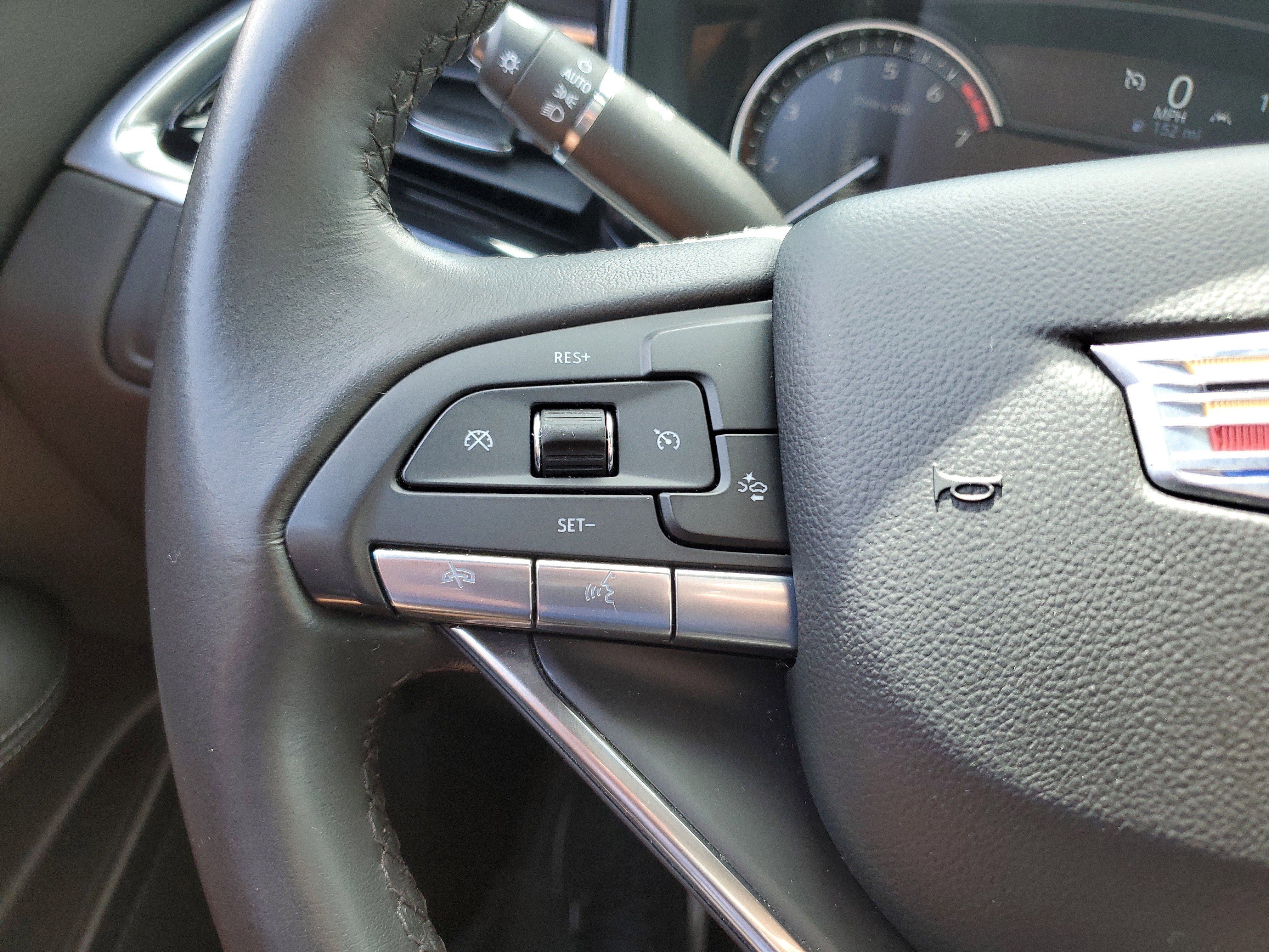 2024 Cadillac XT6 Luxury