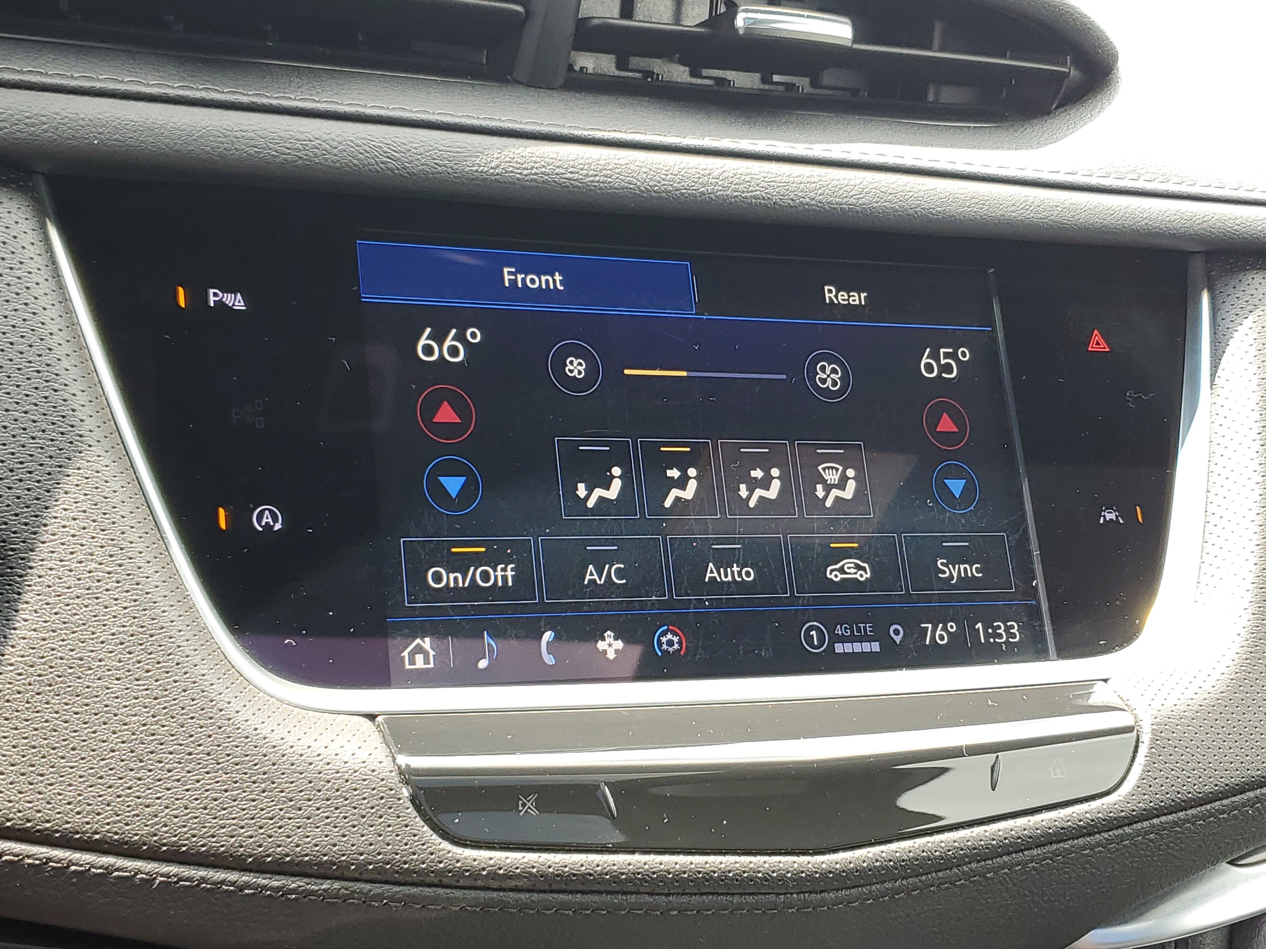 2024 Cadillac XT6 Luxury