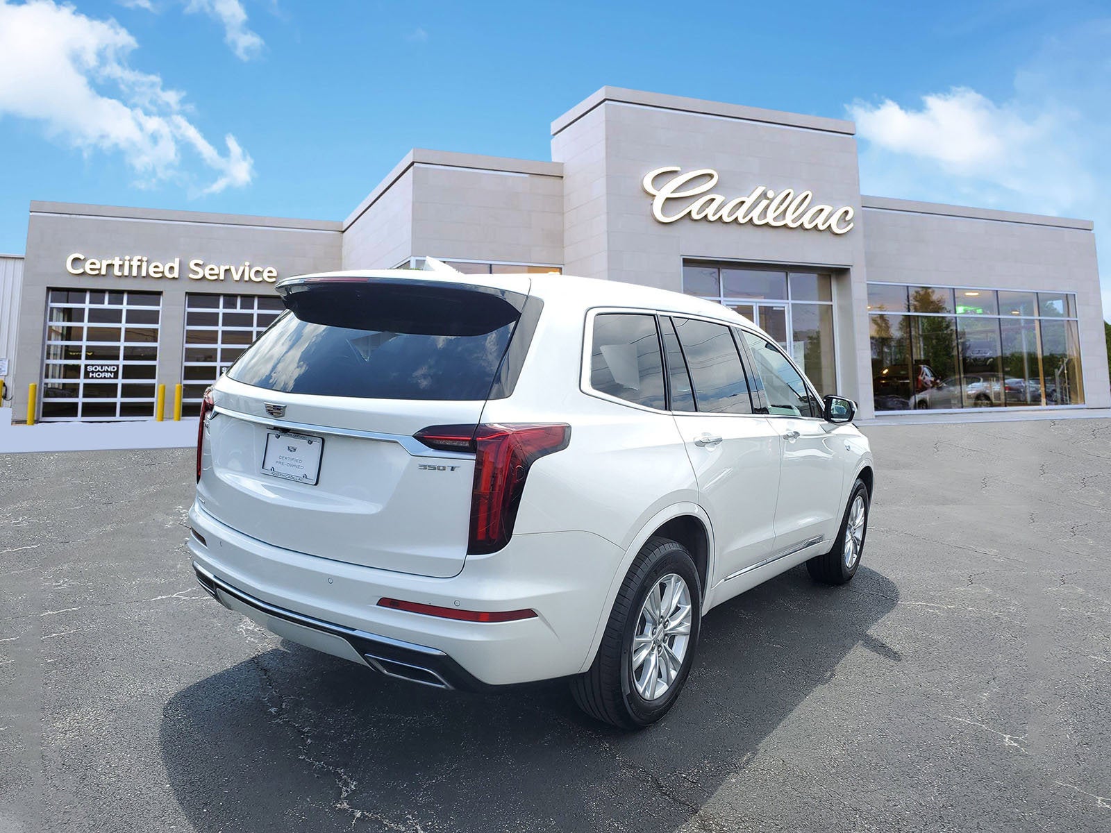 2024 Cadillac XT6 Luxury