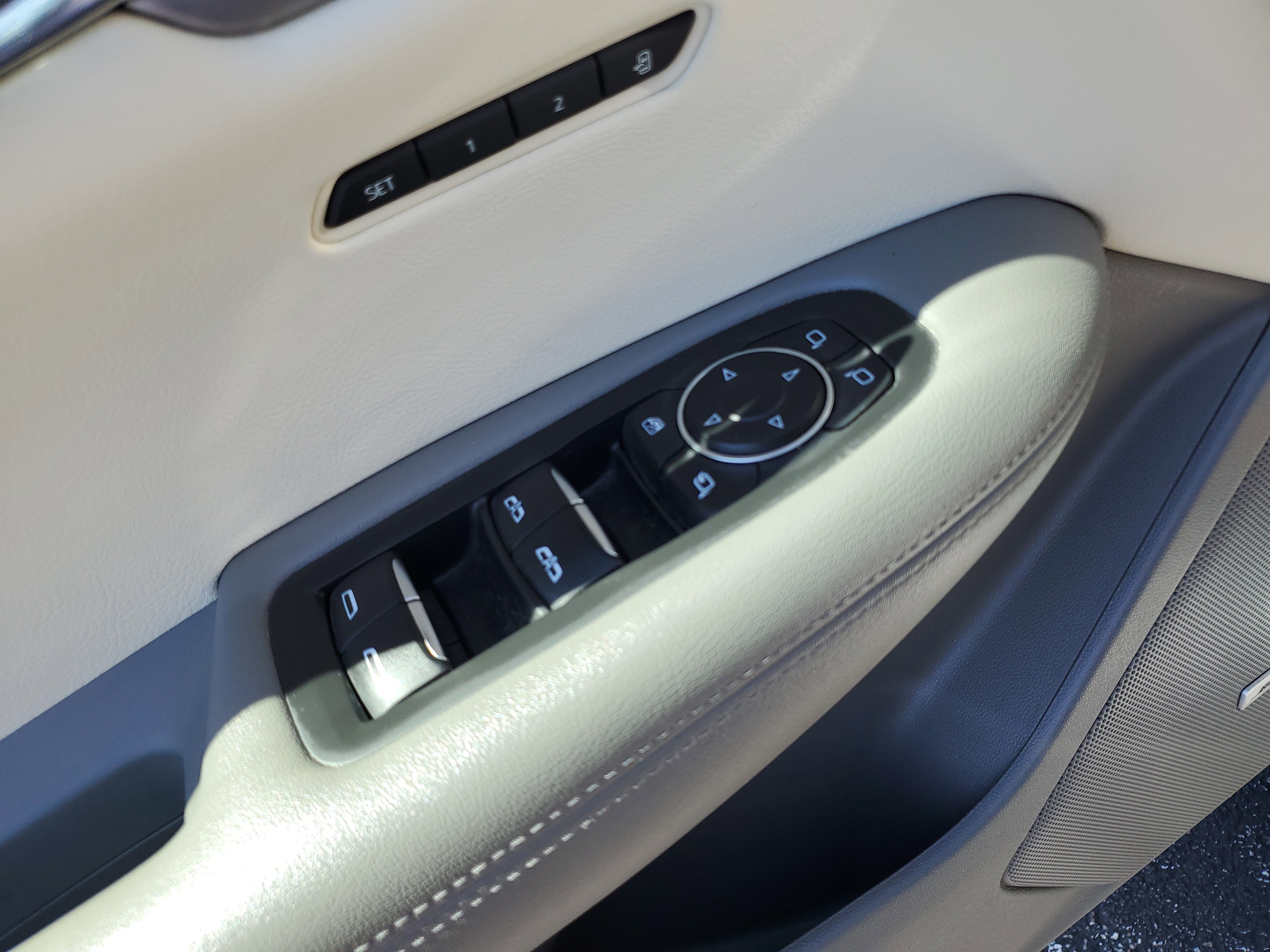 2021 Cadillac XT6 Premium Luxury