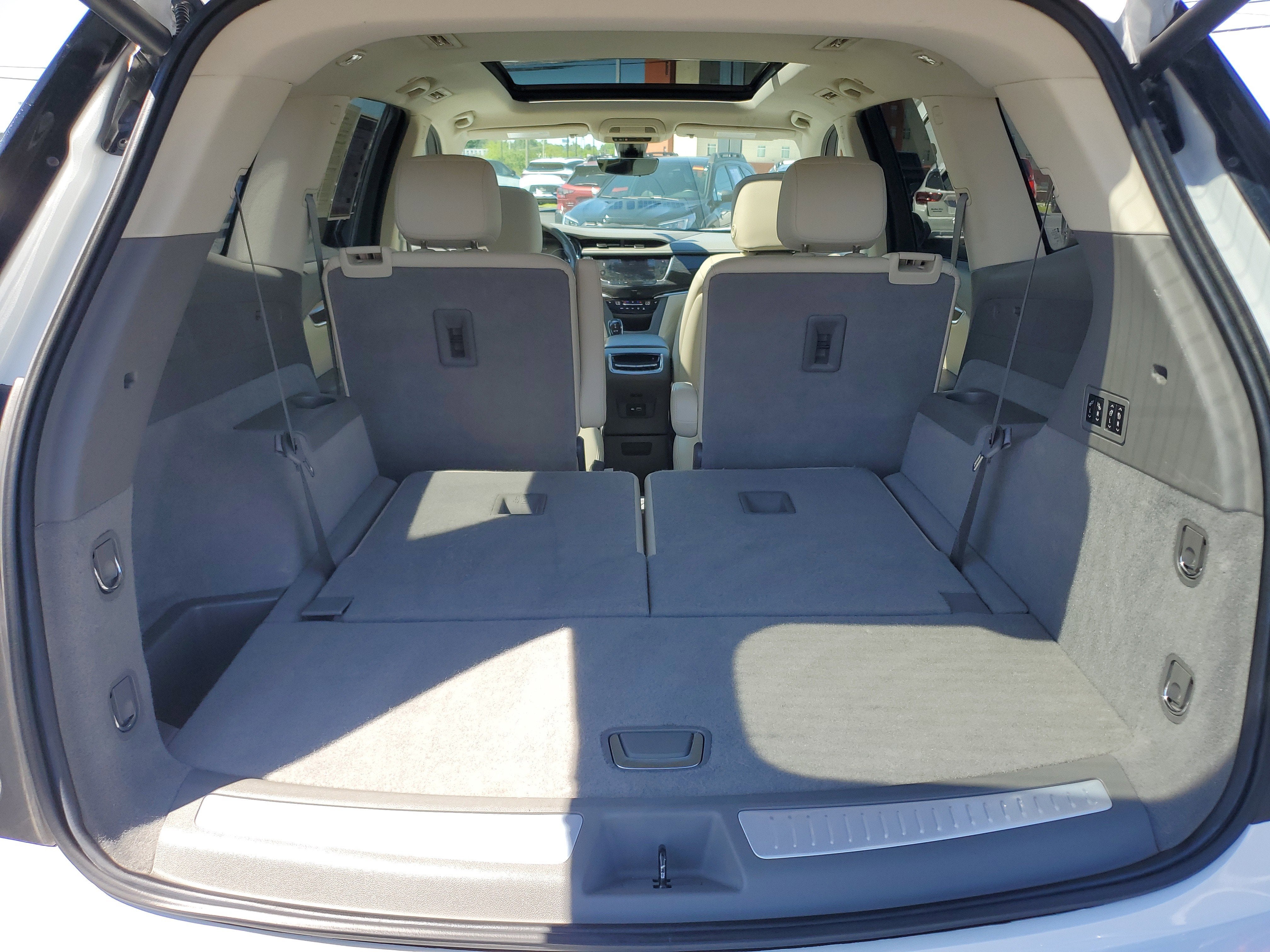 2021 Cadillac XT6 Premium Luxury