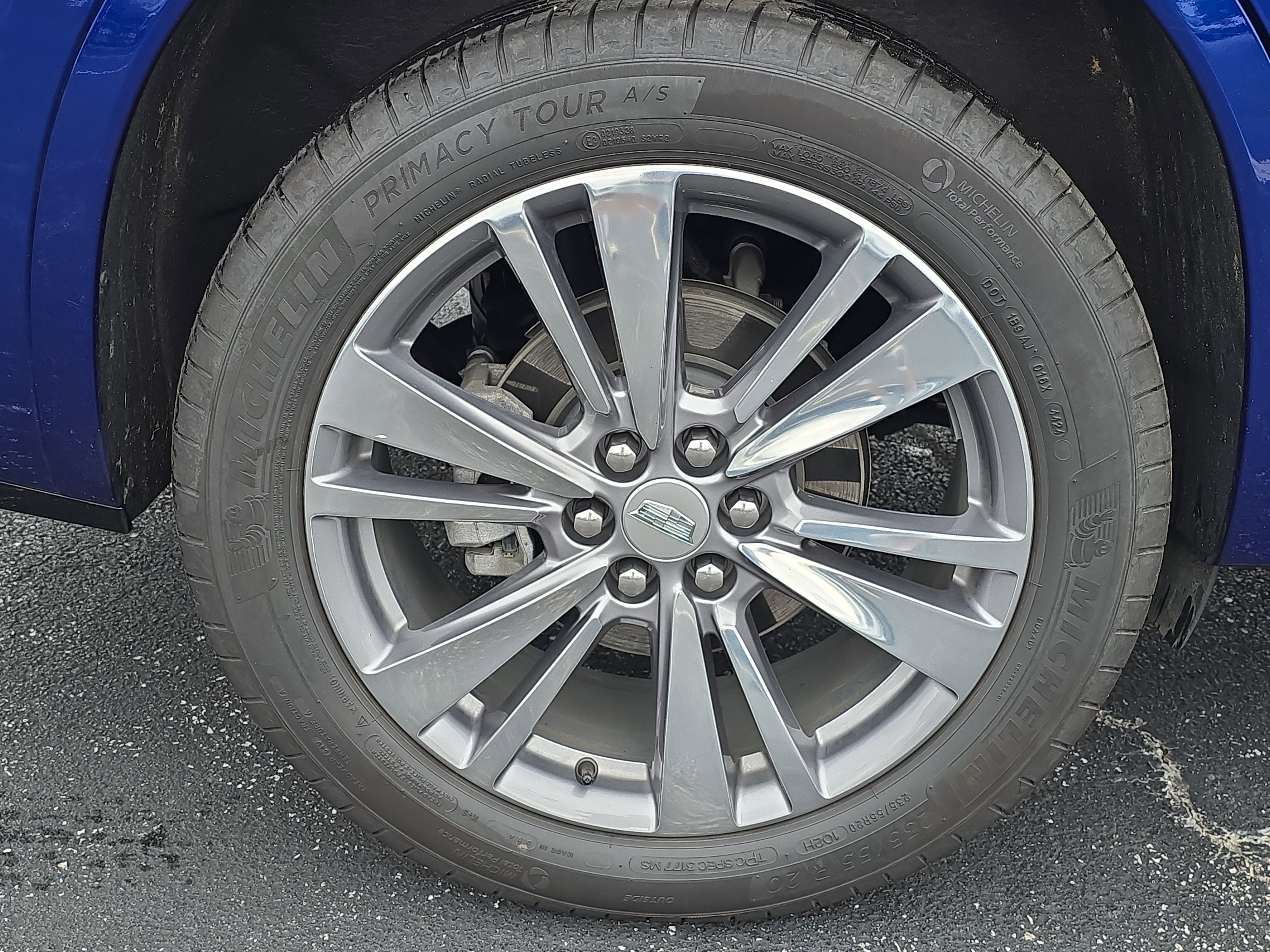 2025 Cadillac XT6 Premium Luxury