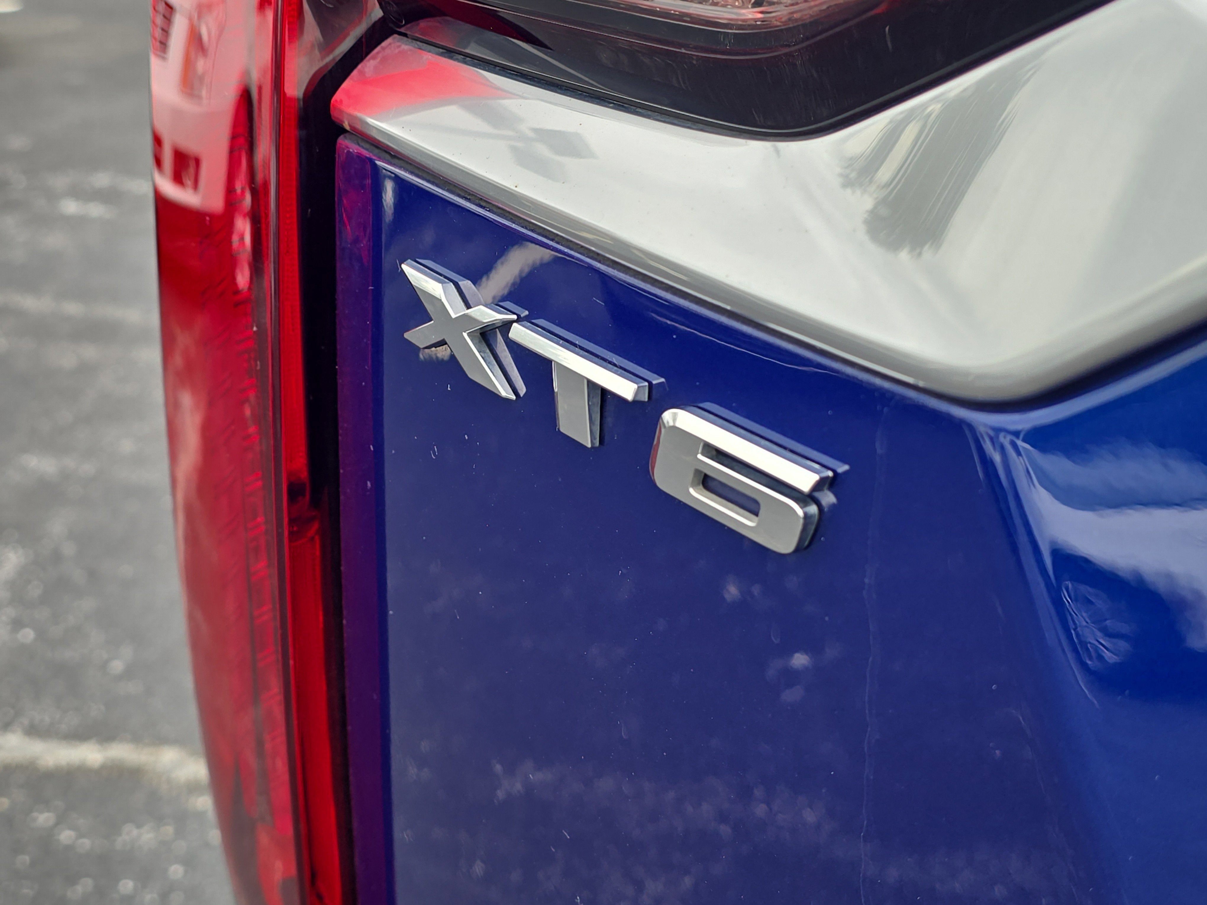 2025 Cadillac XT6 Premium Luxury